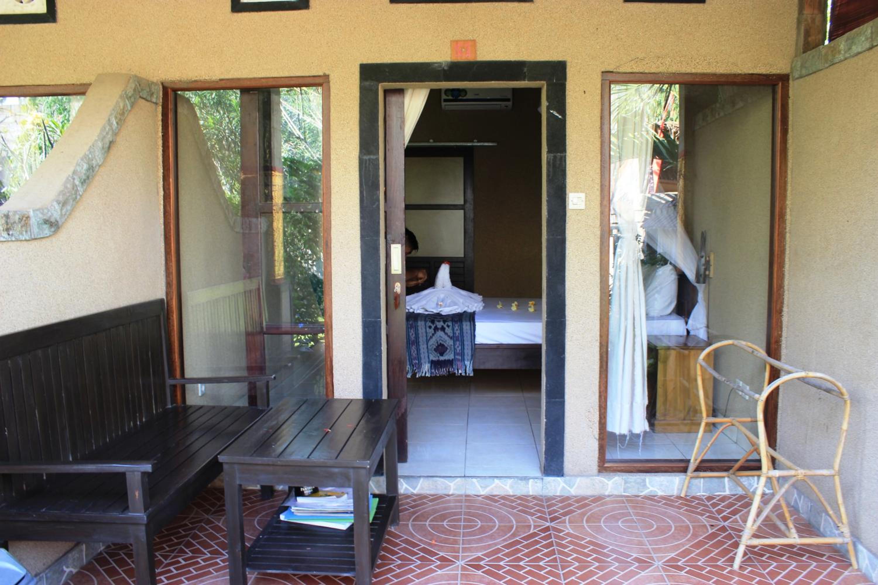 Standard Double Room - Photo 17