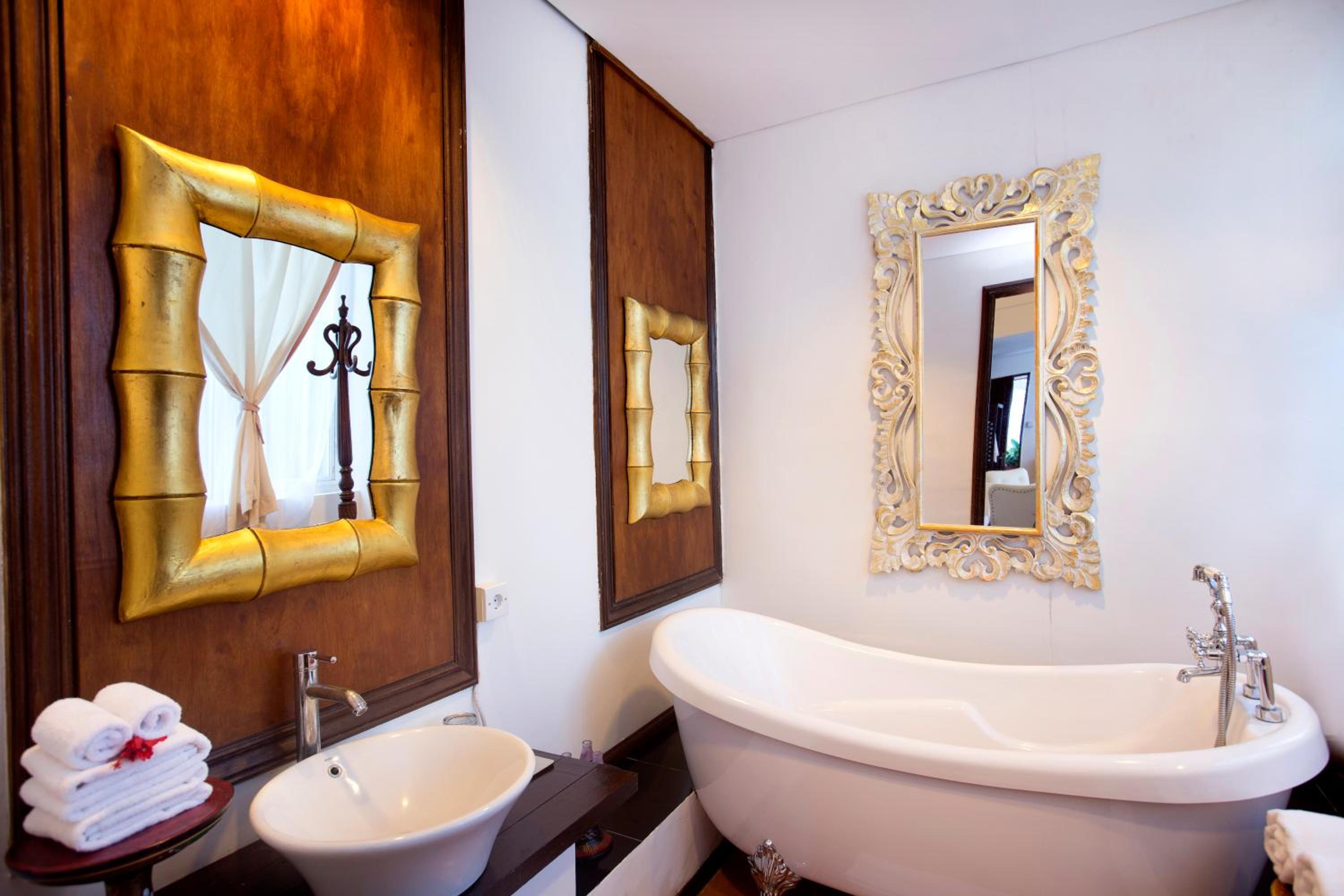 Governor Suite - Photo 7