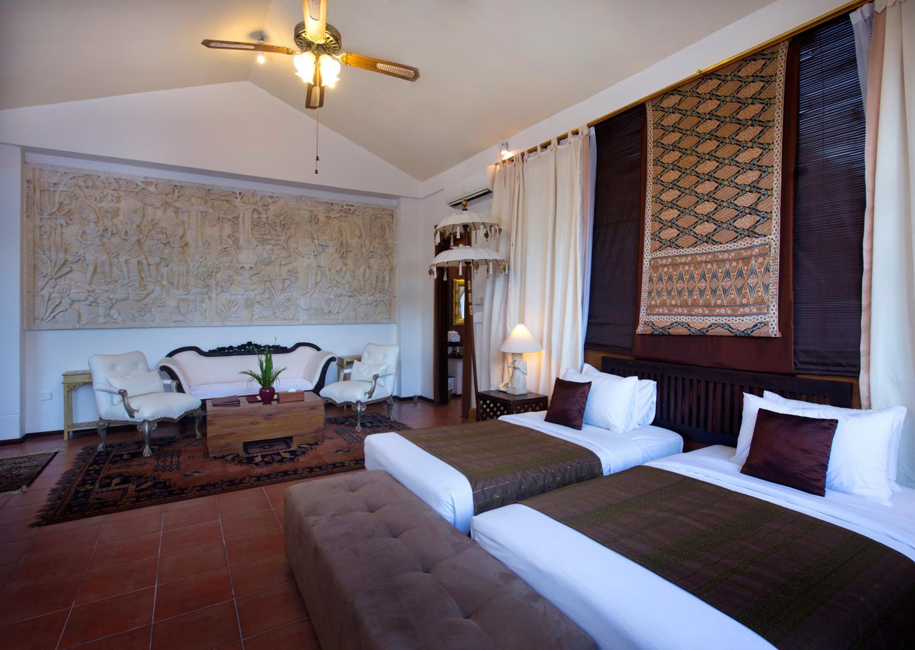 Governor Suite - Photo 6