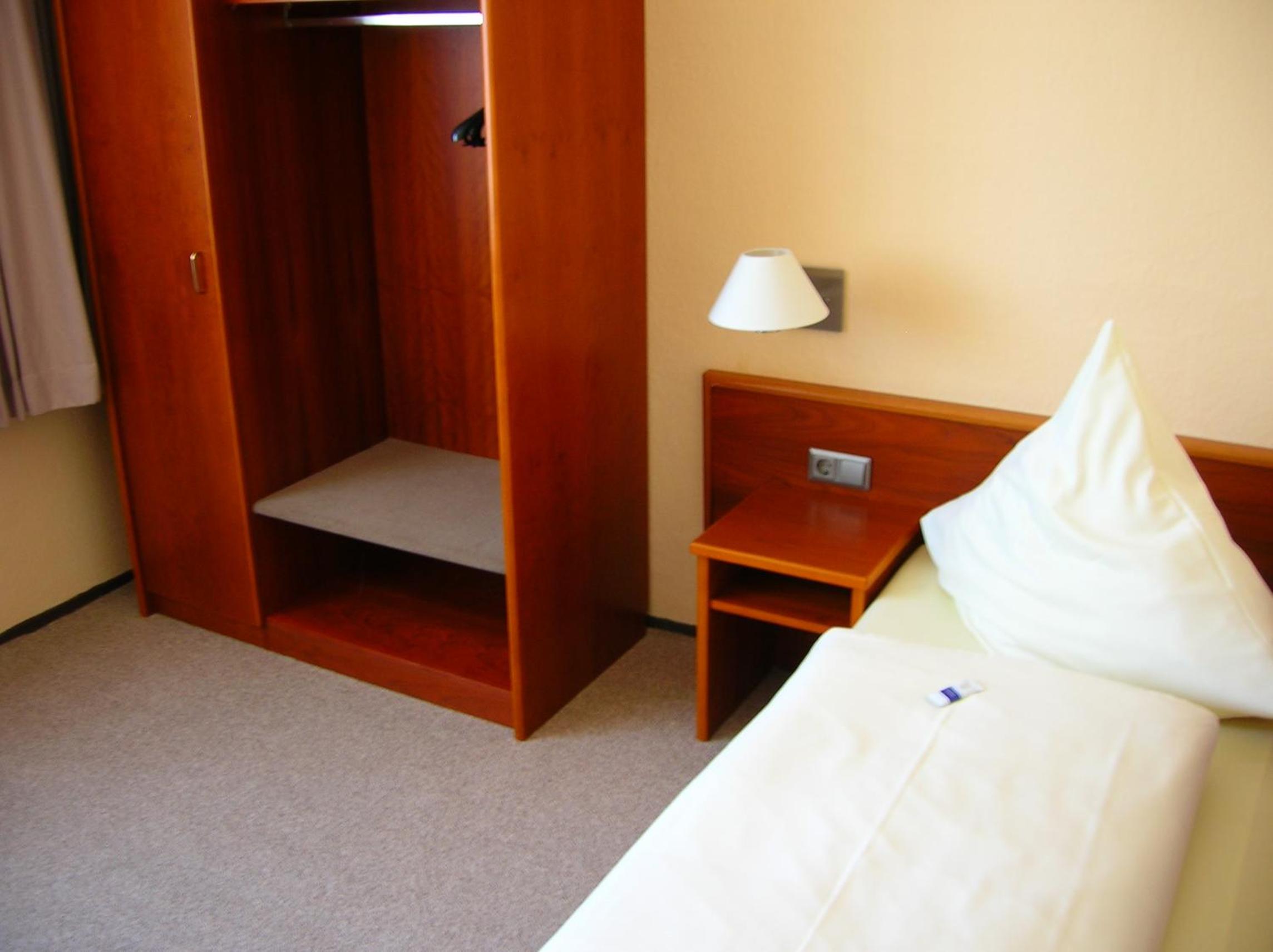 Budget Single Room photo 1