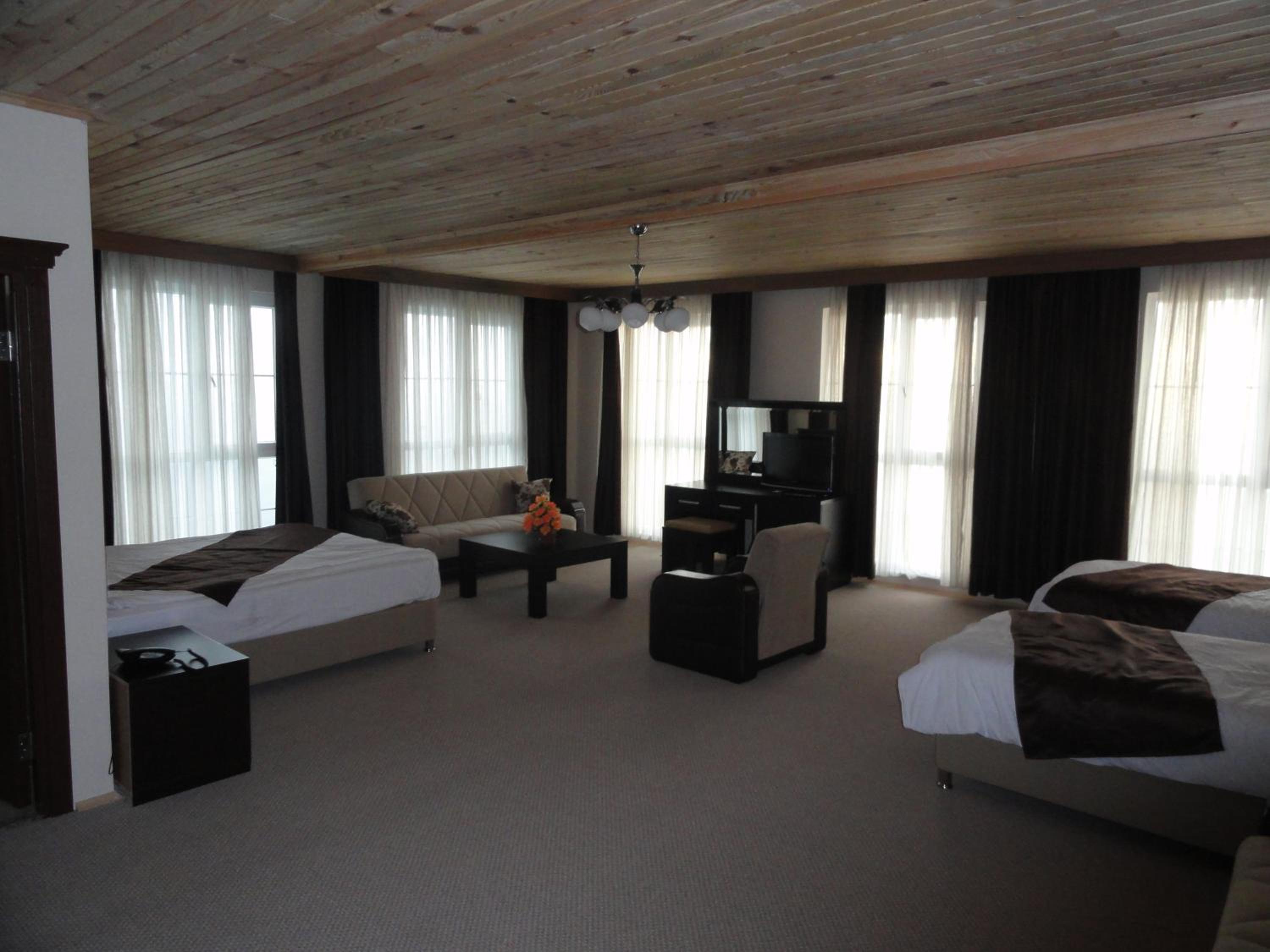 Family Suite photo 3