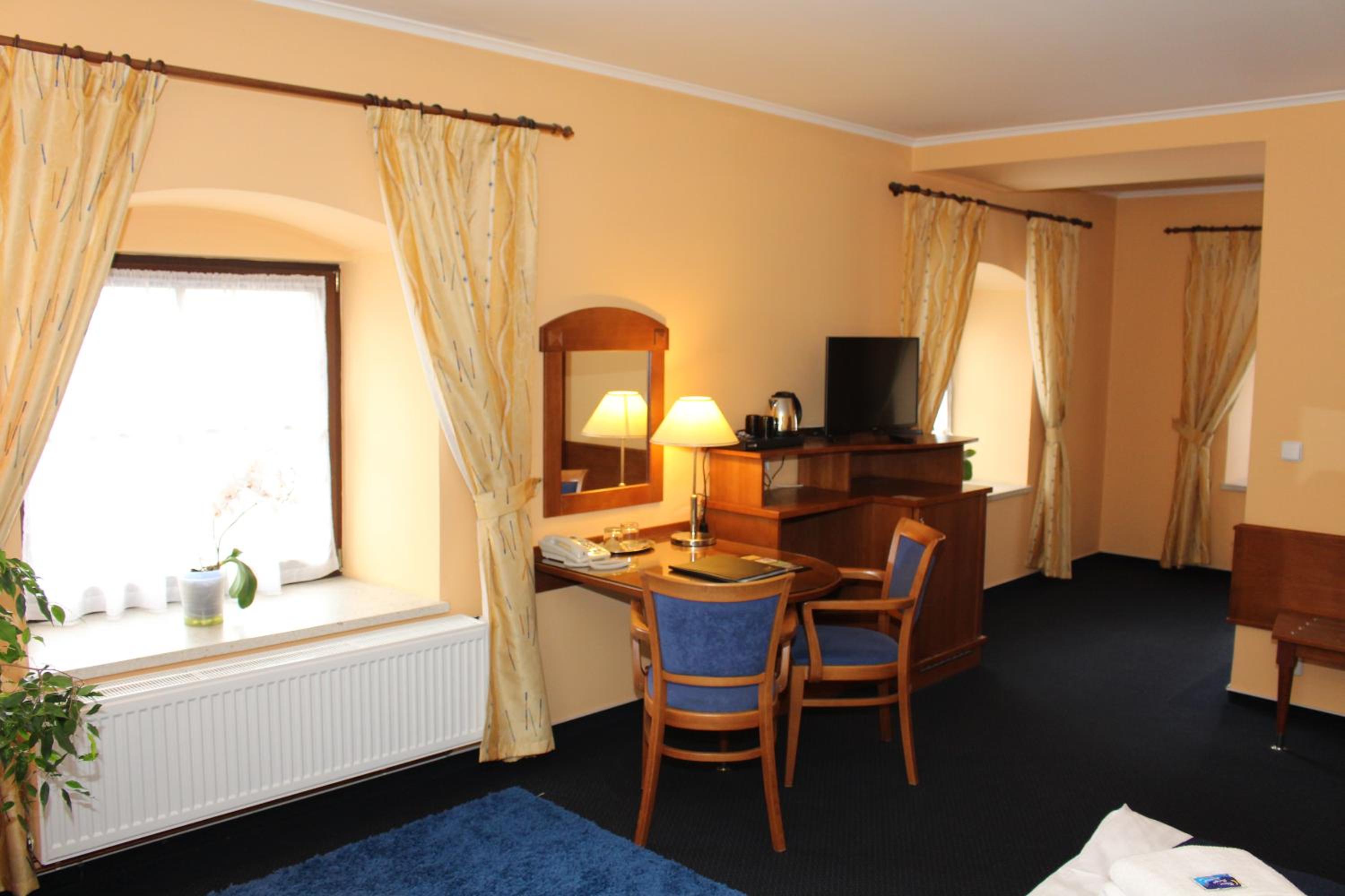 Double Room - Photo 6