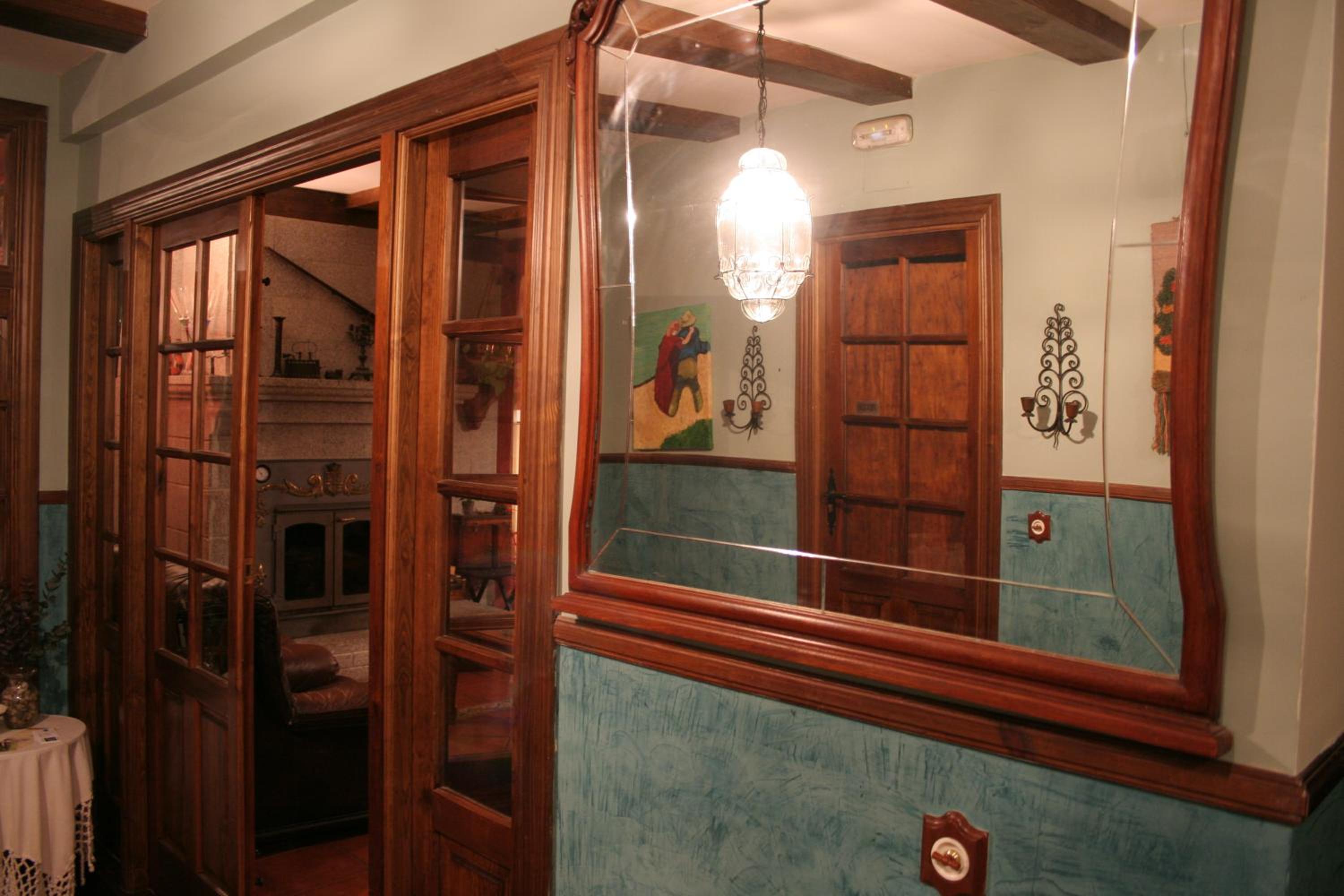 Casa de Seis Habitaciones