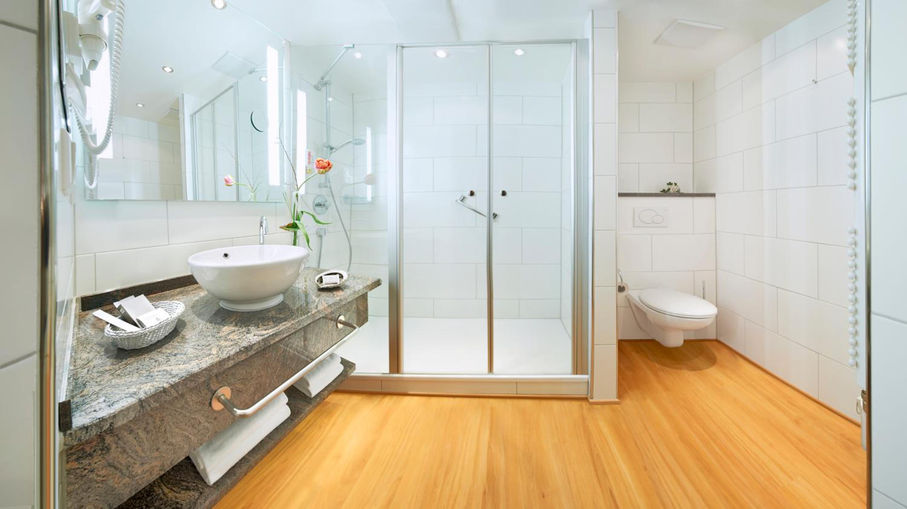 Comfort Double with Balcony - Photo 3