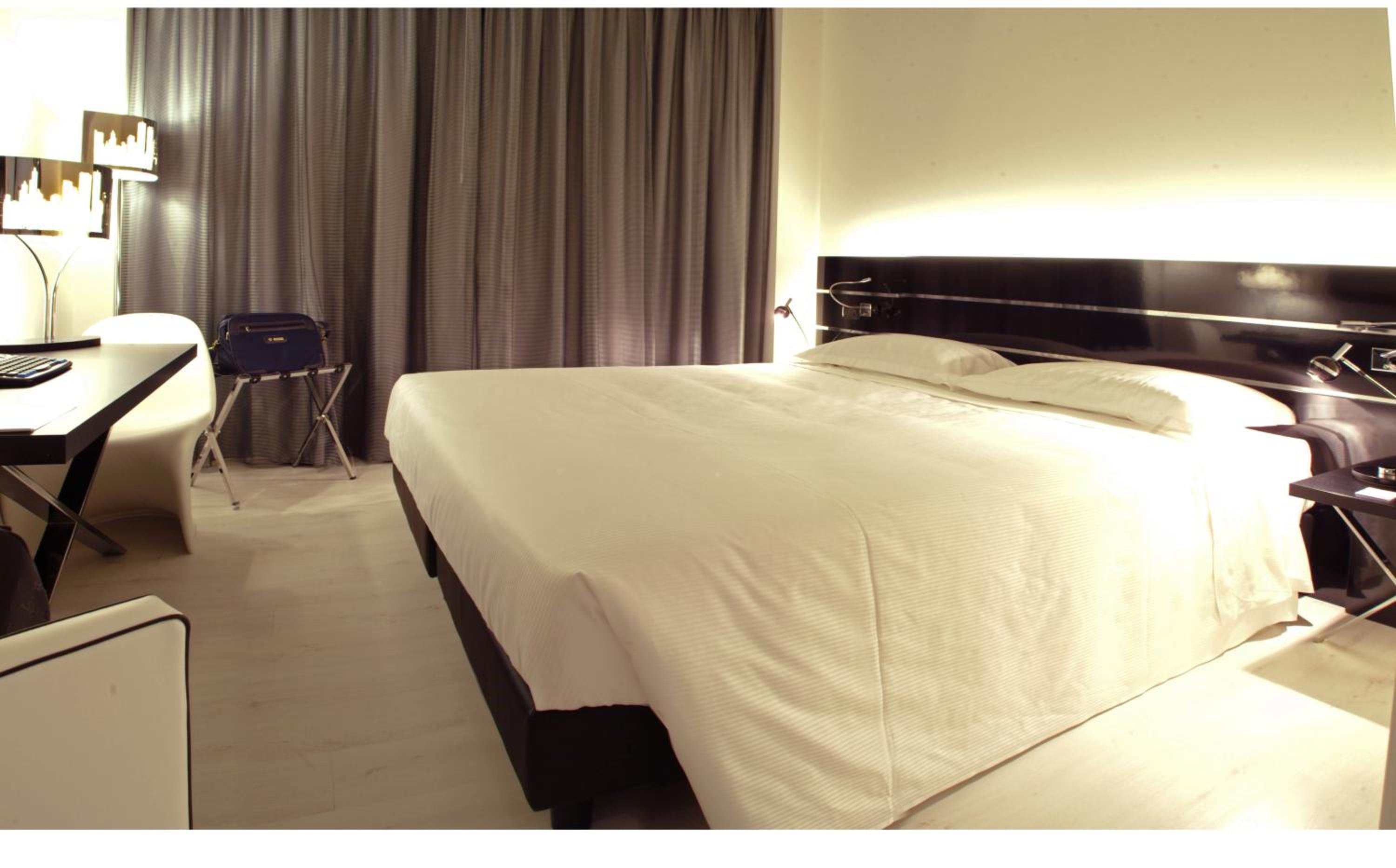 Superior Double or Twin Room photo 2