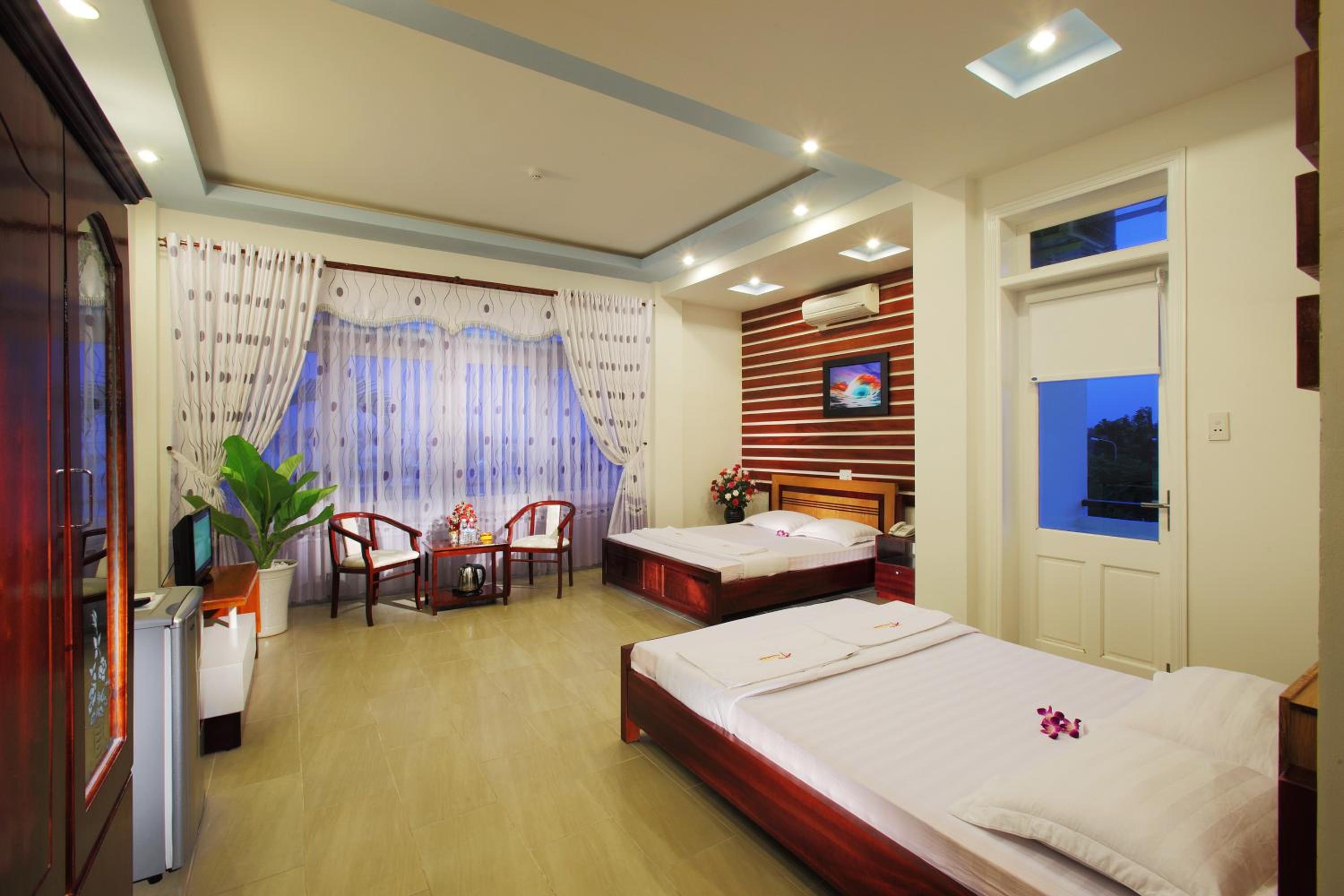 Quadruple Room with Sea View