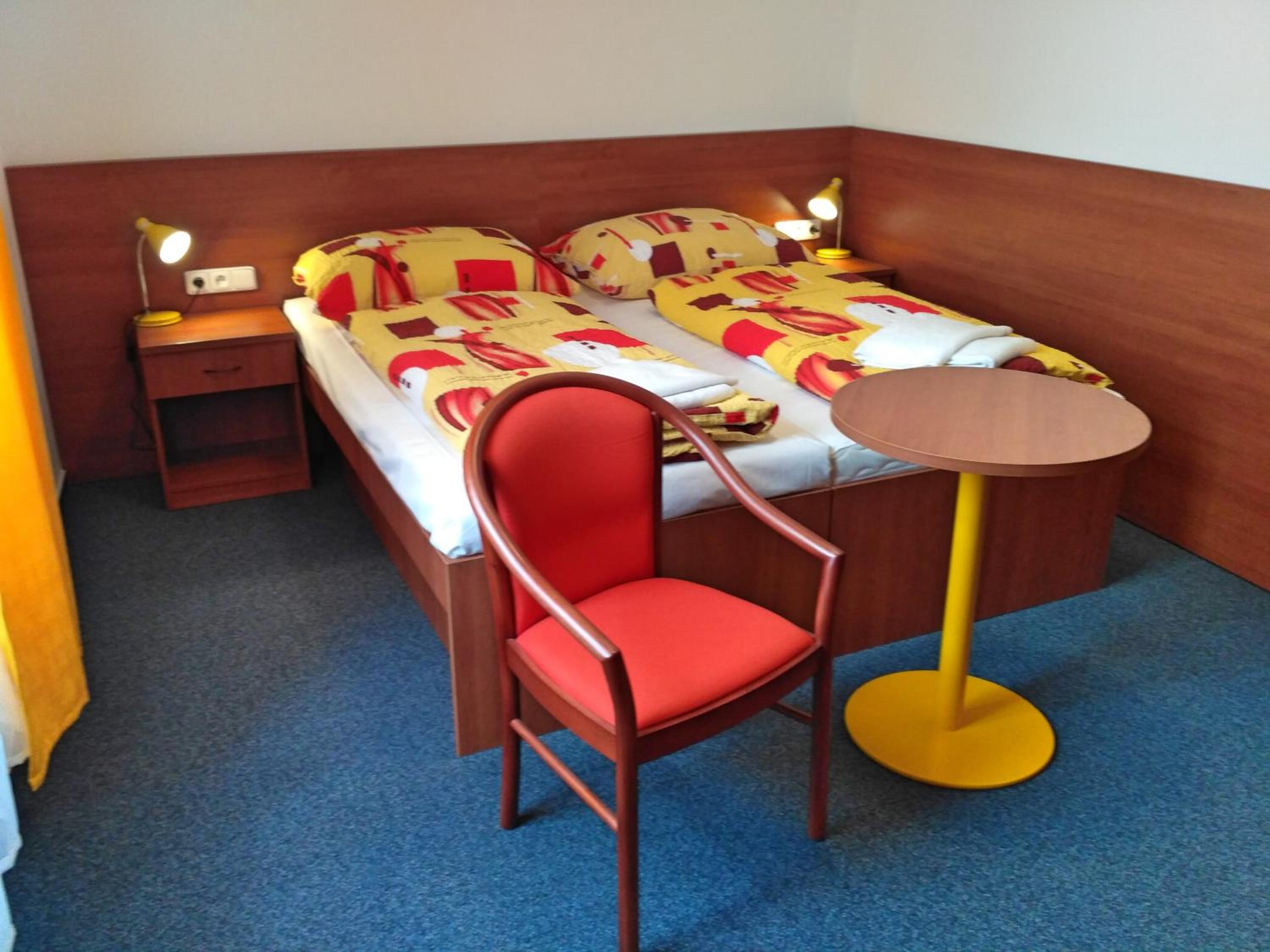 Standard Triple Room - Photo 2