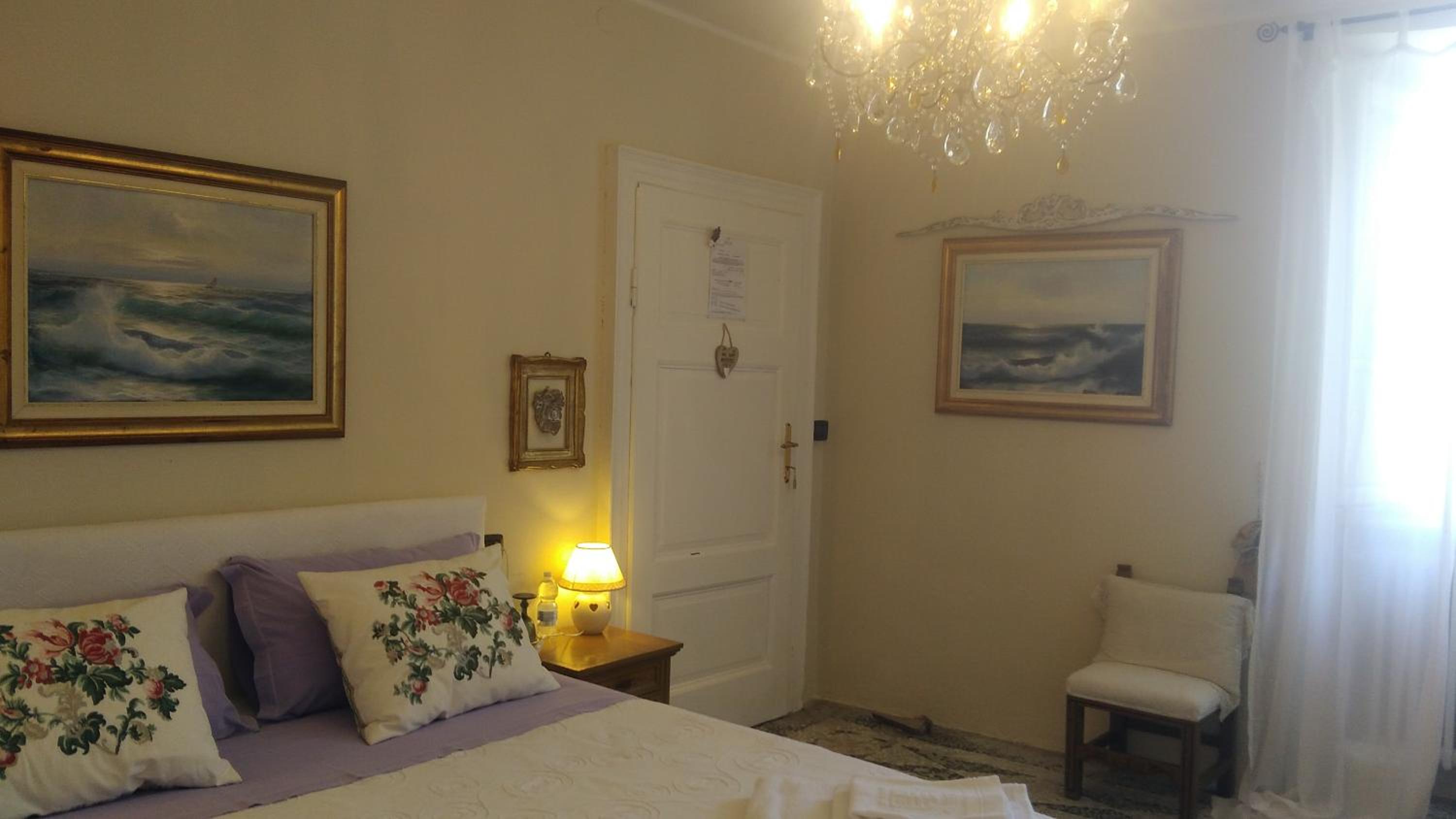Double Room with Private Bathroom photo 2