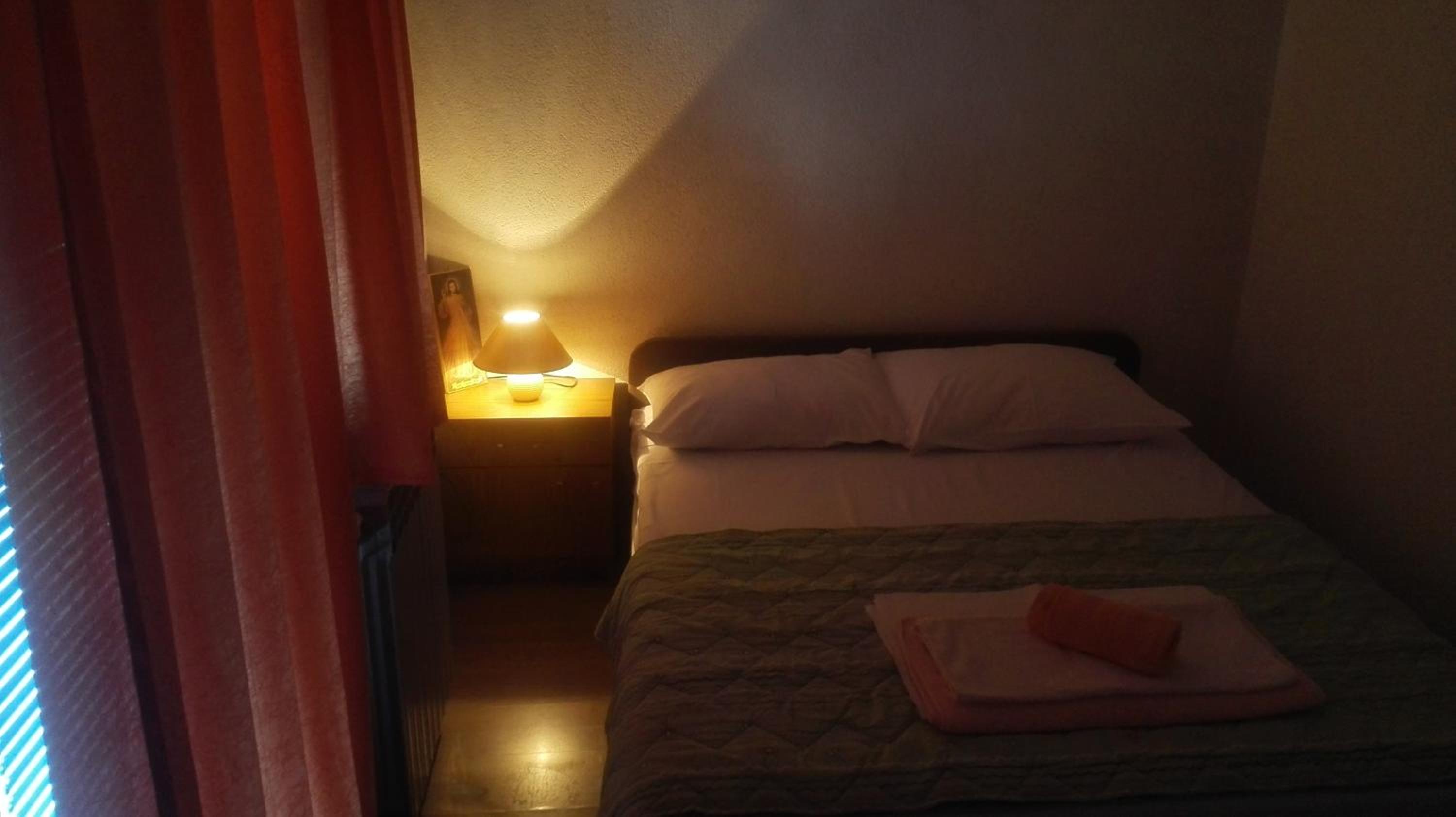 Deluxe Double Room with Balcony photo 3
