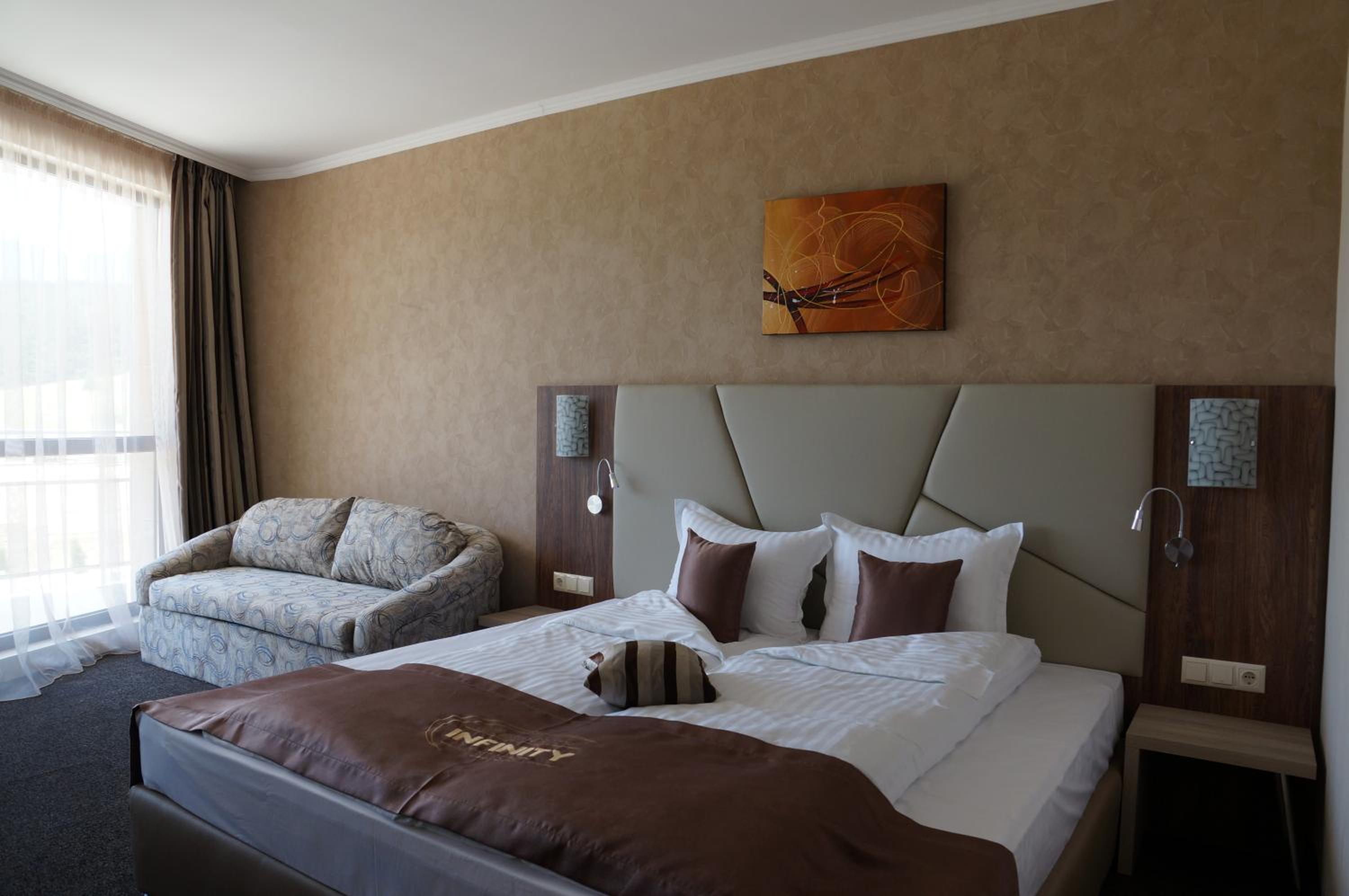 Deluxe Double Room with Sofa Bed with Balcony