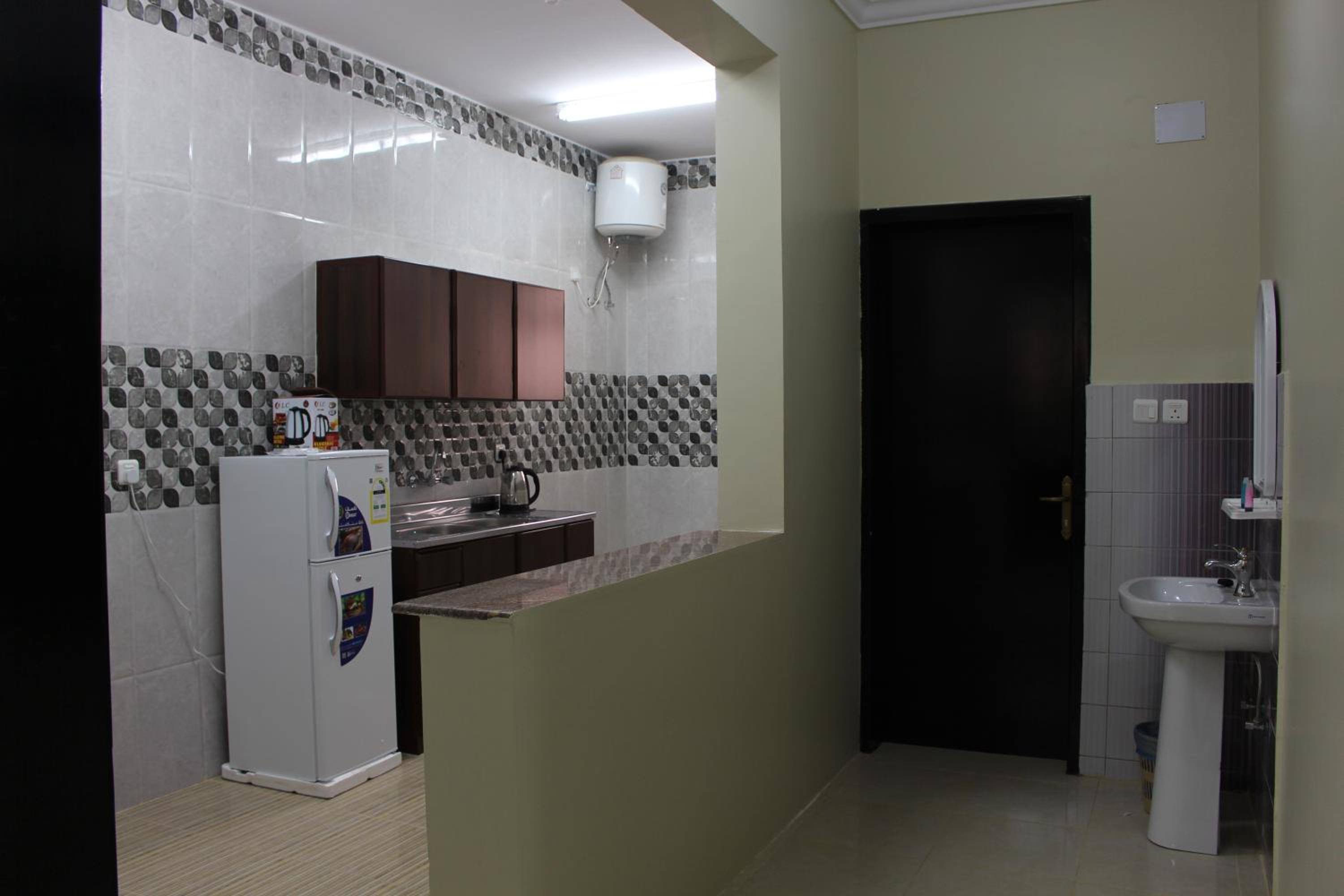 Deluxe Two-Bedroom Apartment photo 3