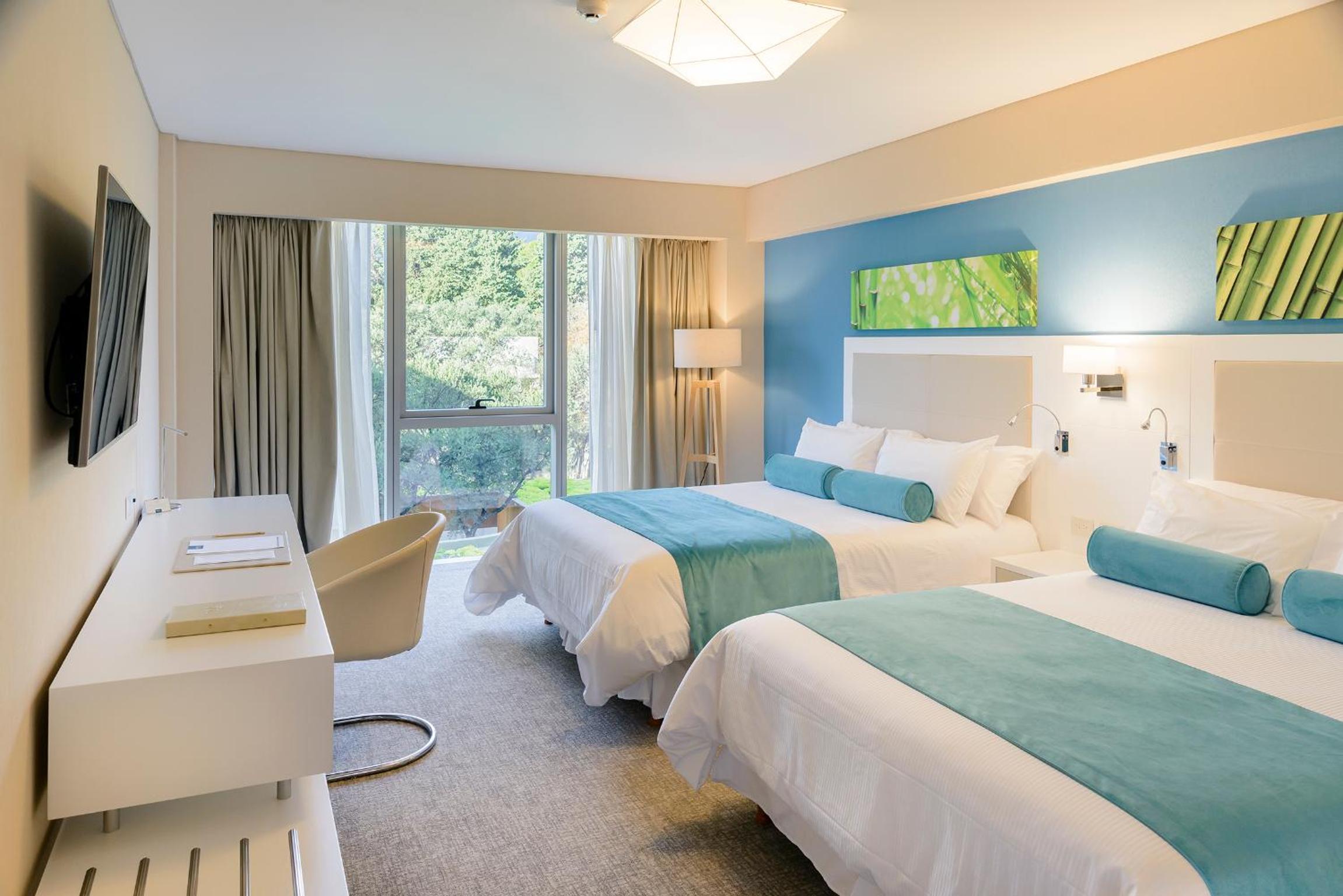 Standard Twin Room photo 2
