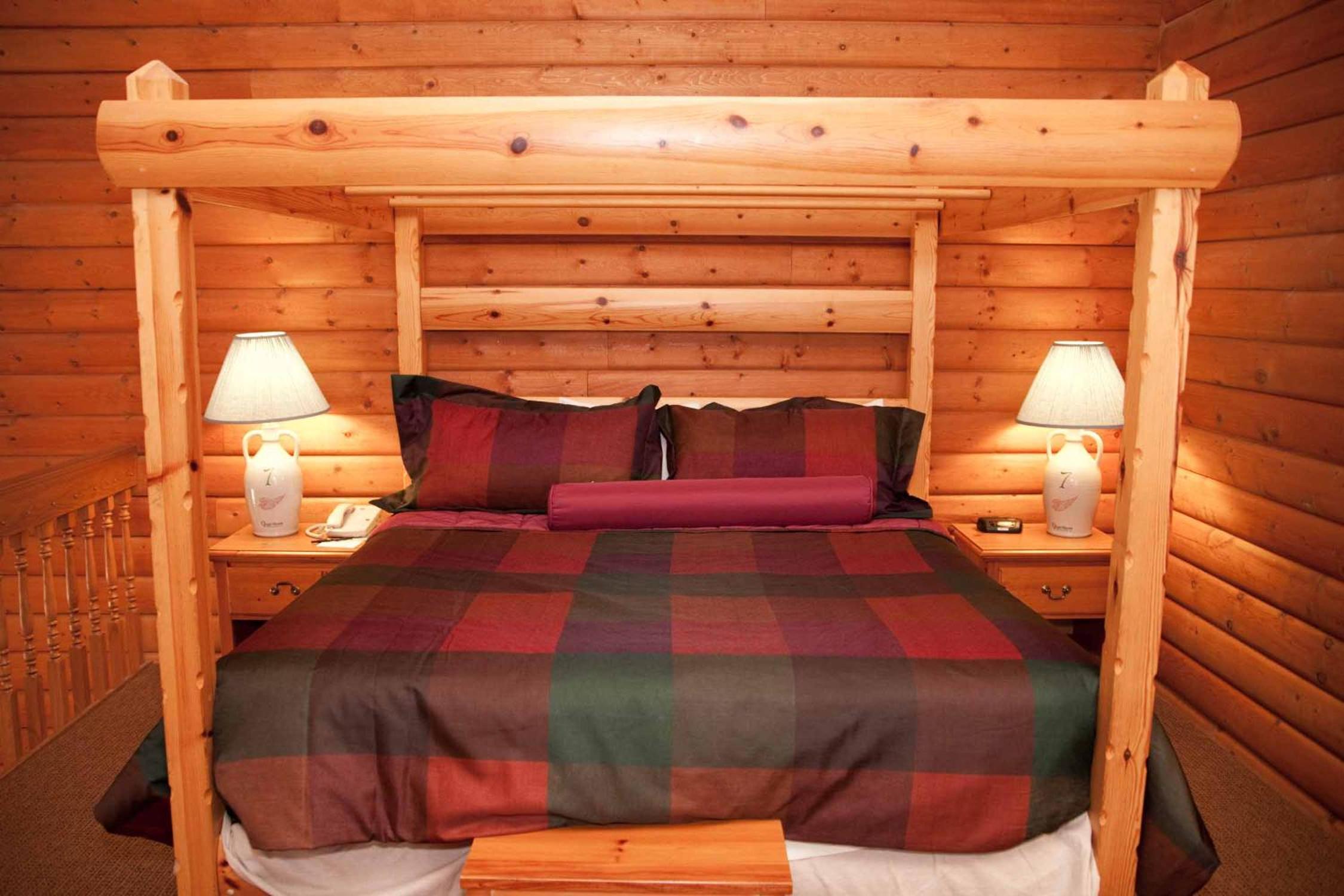 Loft King Suite with Sofa Bed - Non-Smoking - Photo 5