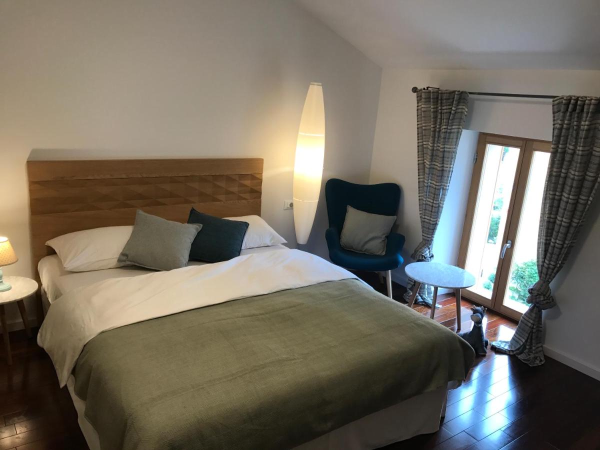 Deluxe Double Room with Shower photo 2