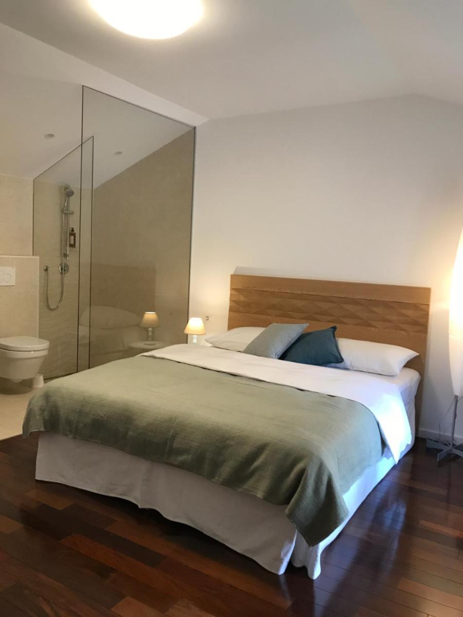 Deluxe Double Room with Shower photo 3