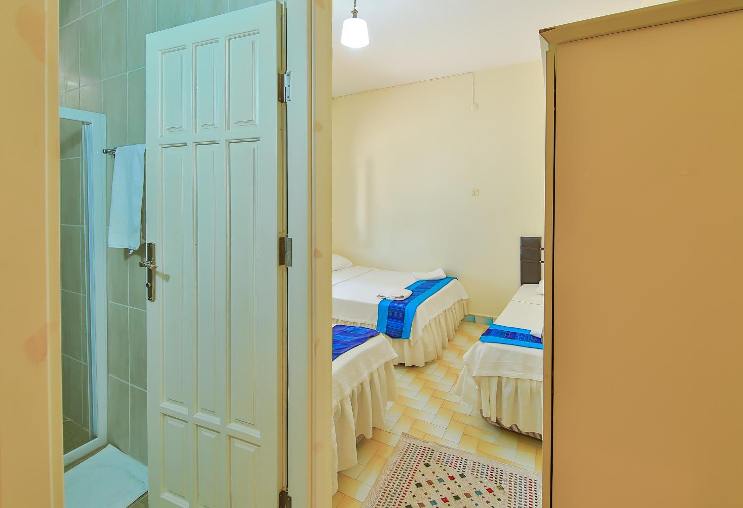 Quadruple Room photo 3