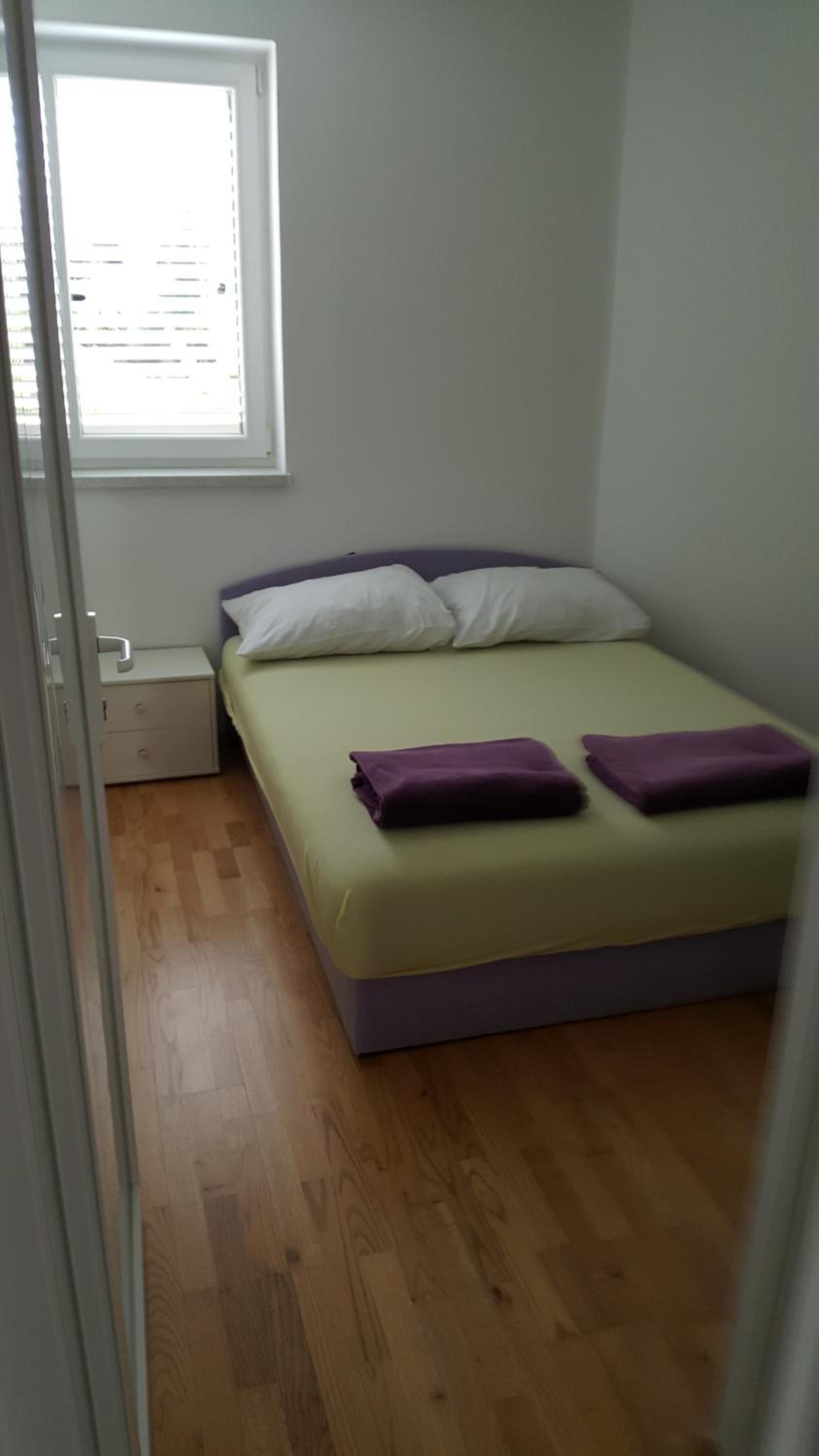 One-Bedroom Apartment with Balcony