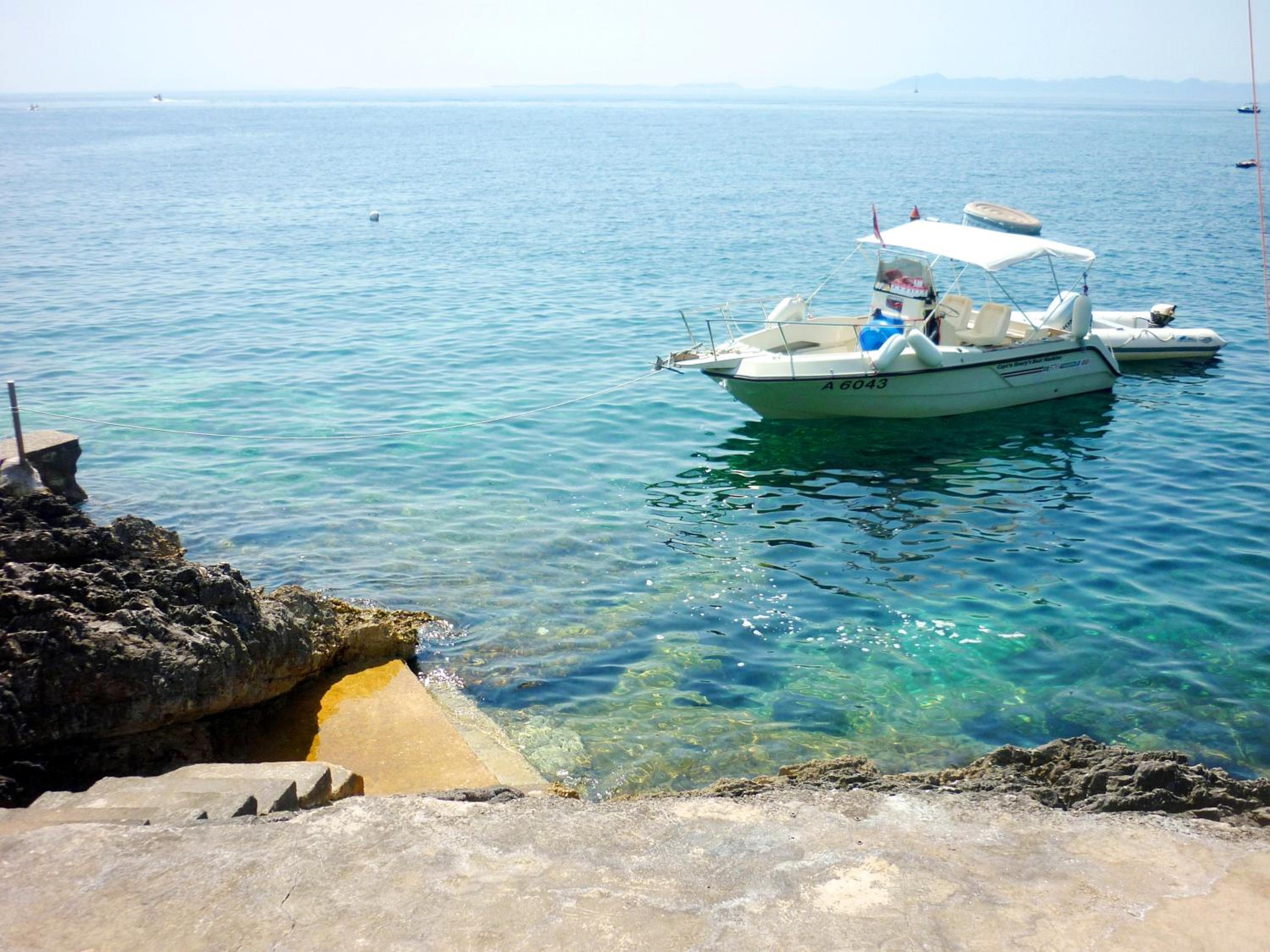 One- Bedroom Apartment with Terrace and Sea View photo 1