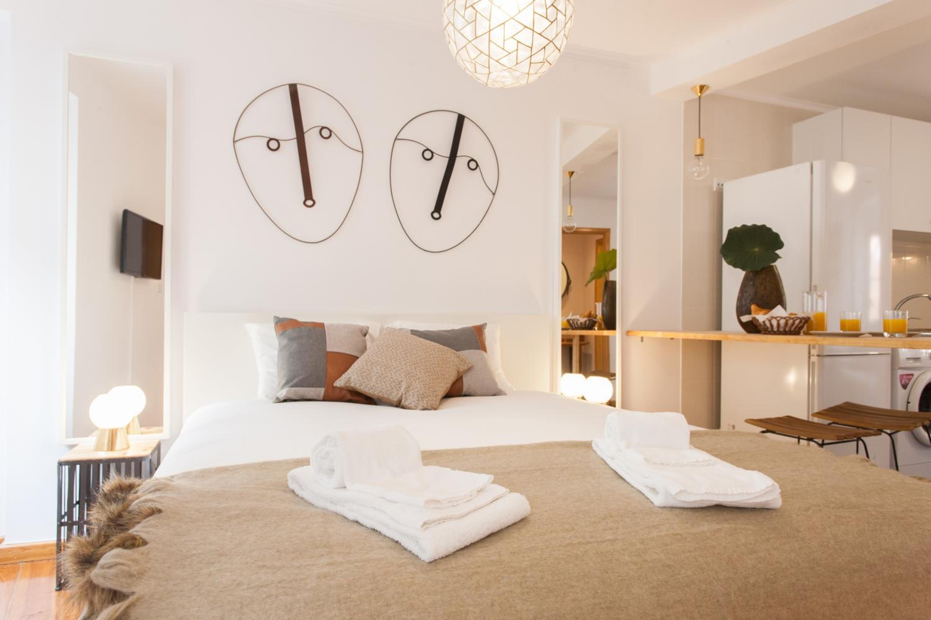 Studio Apartment photo 3