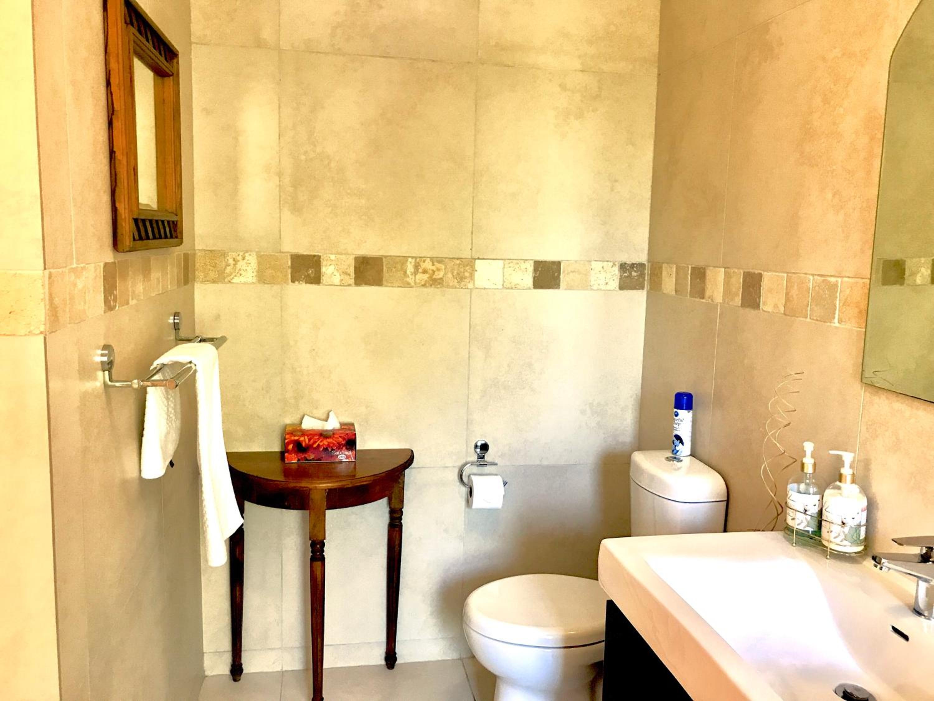 Standard Double Room - Photo 49