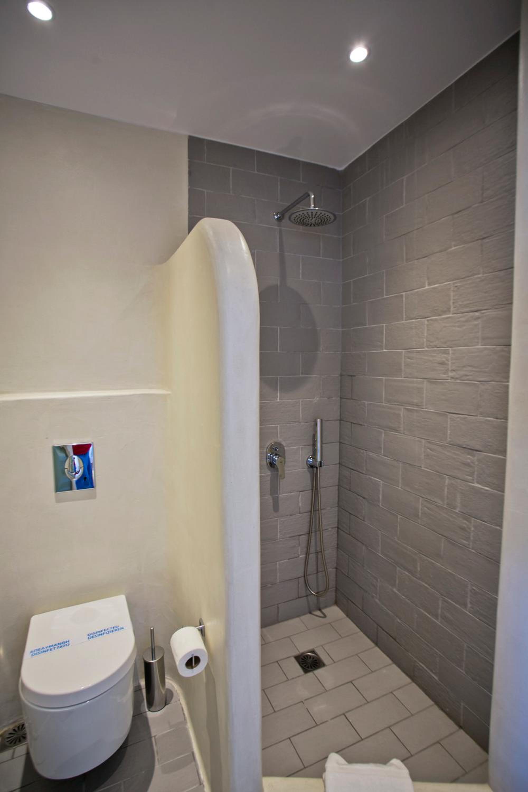 Double or Twin Room photo 2