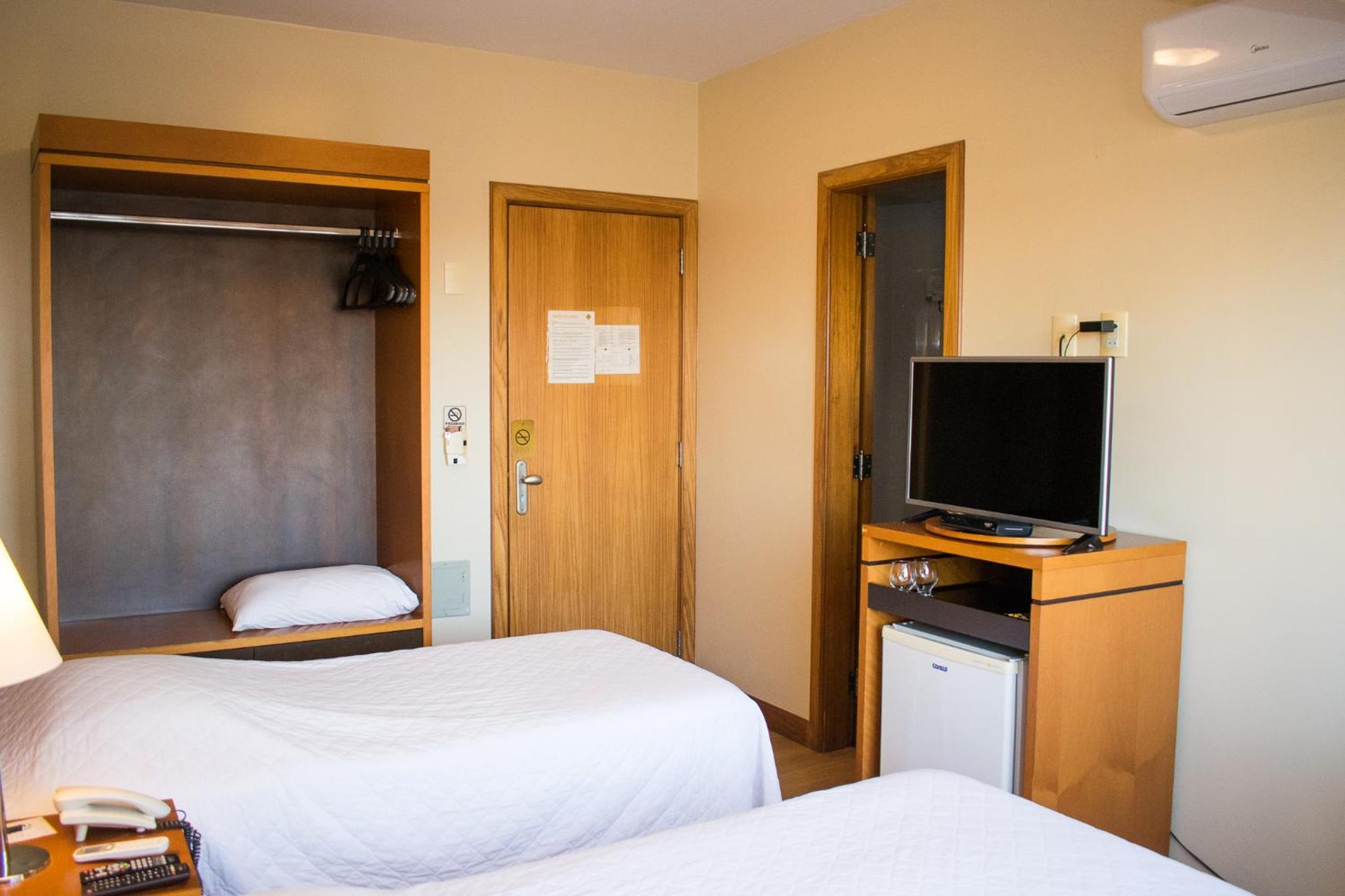 Luxury Twin Room