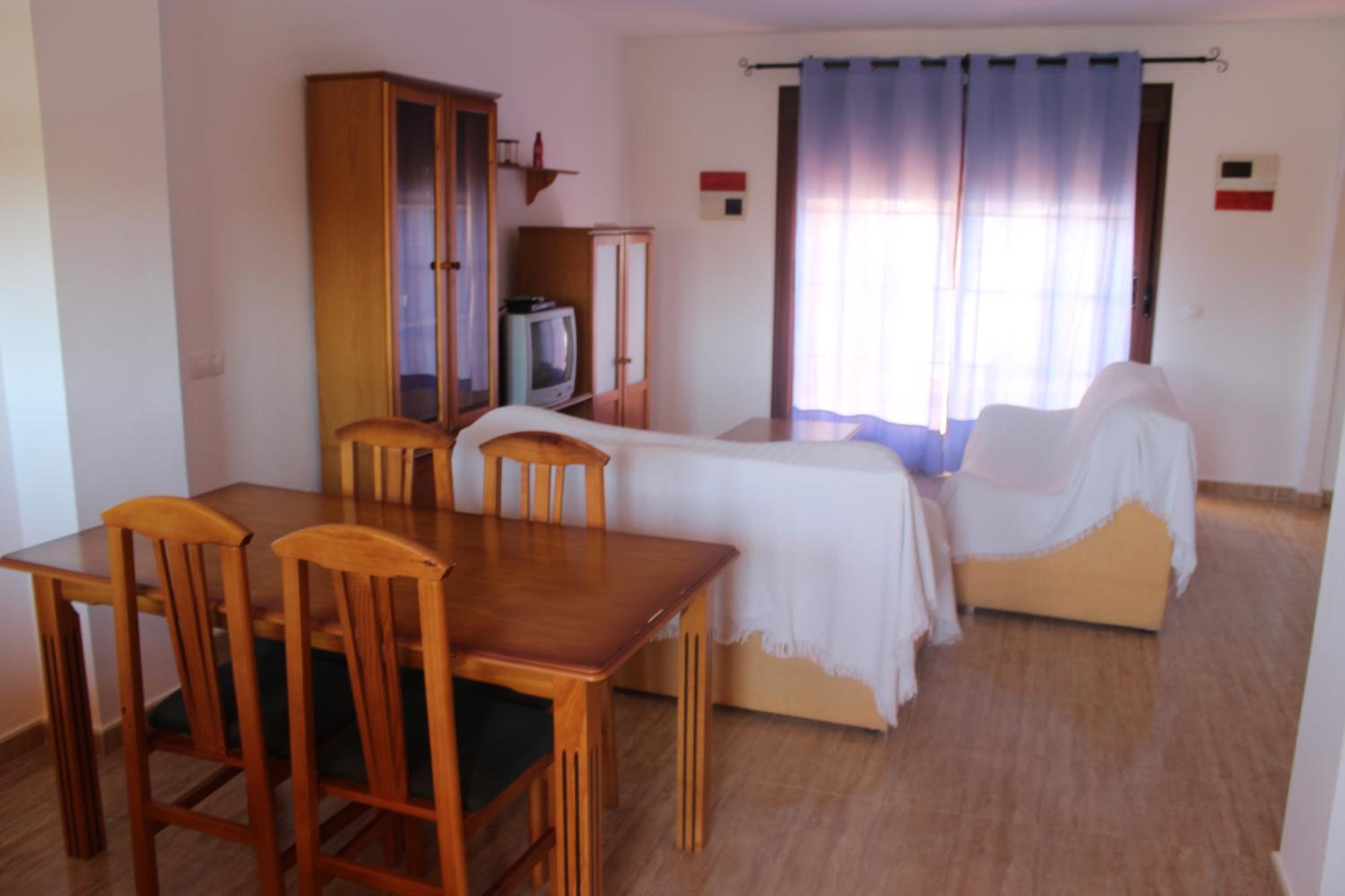 Apartment 4 photo 2