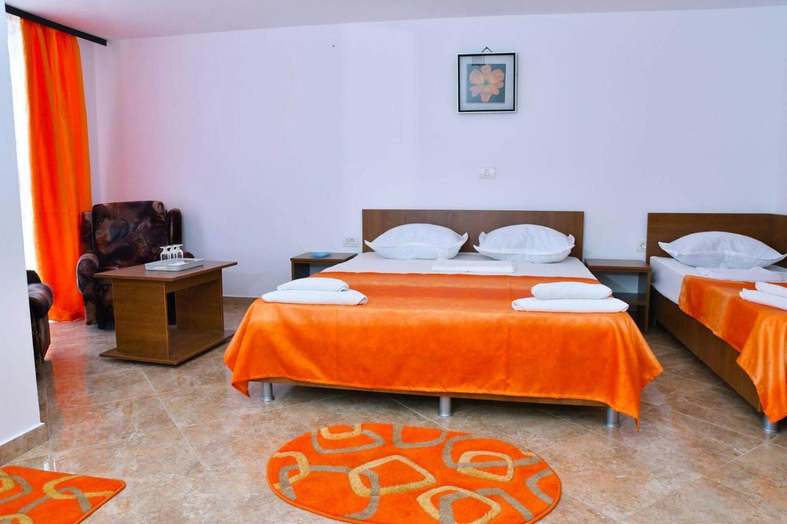 Triple Room - Photo 3