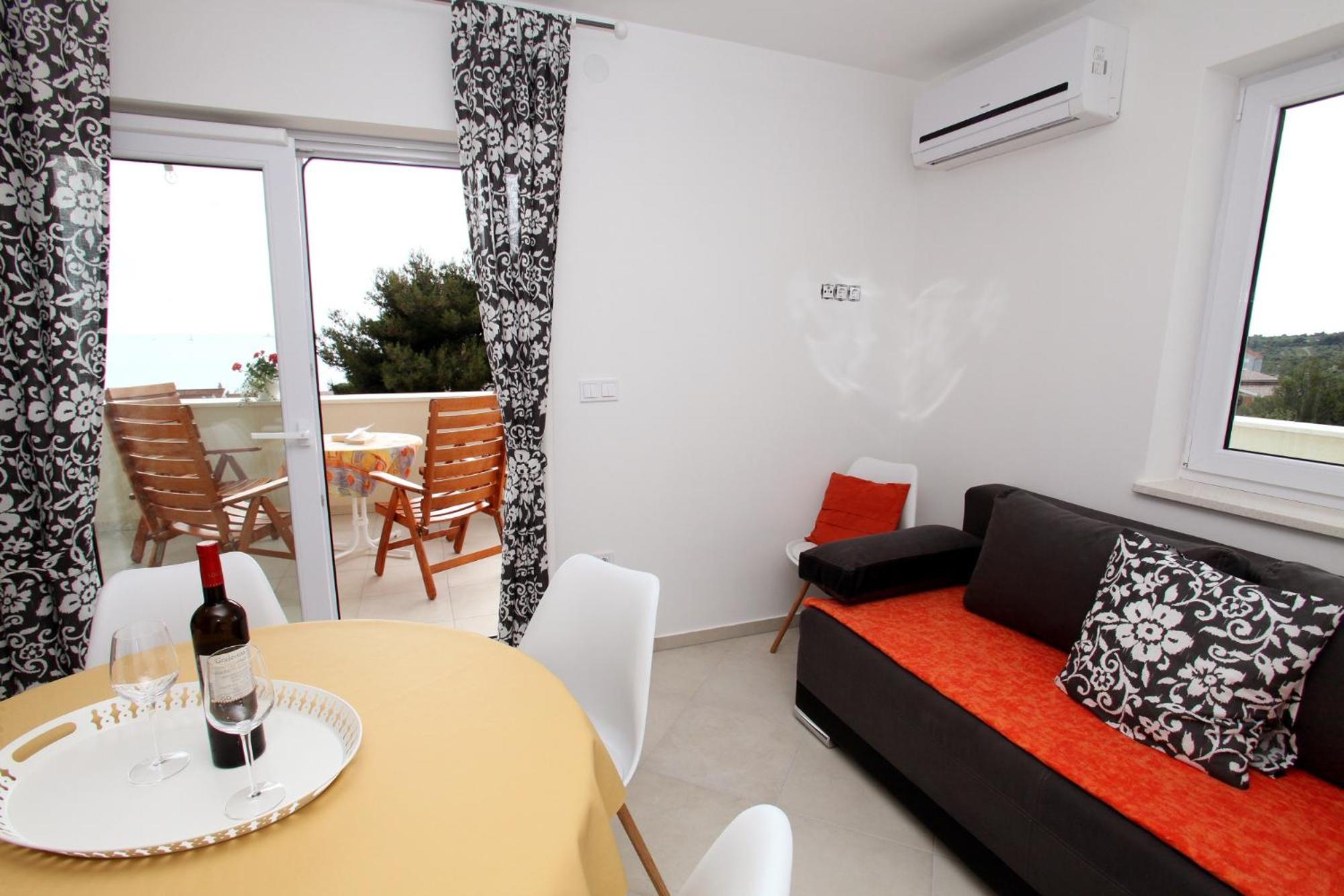 Apartment with Sea View photo 1