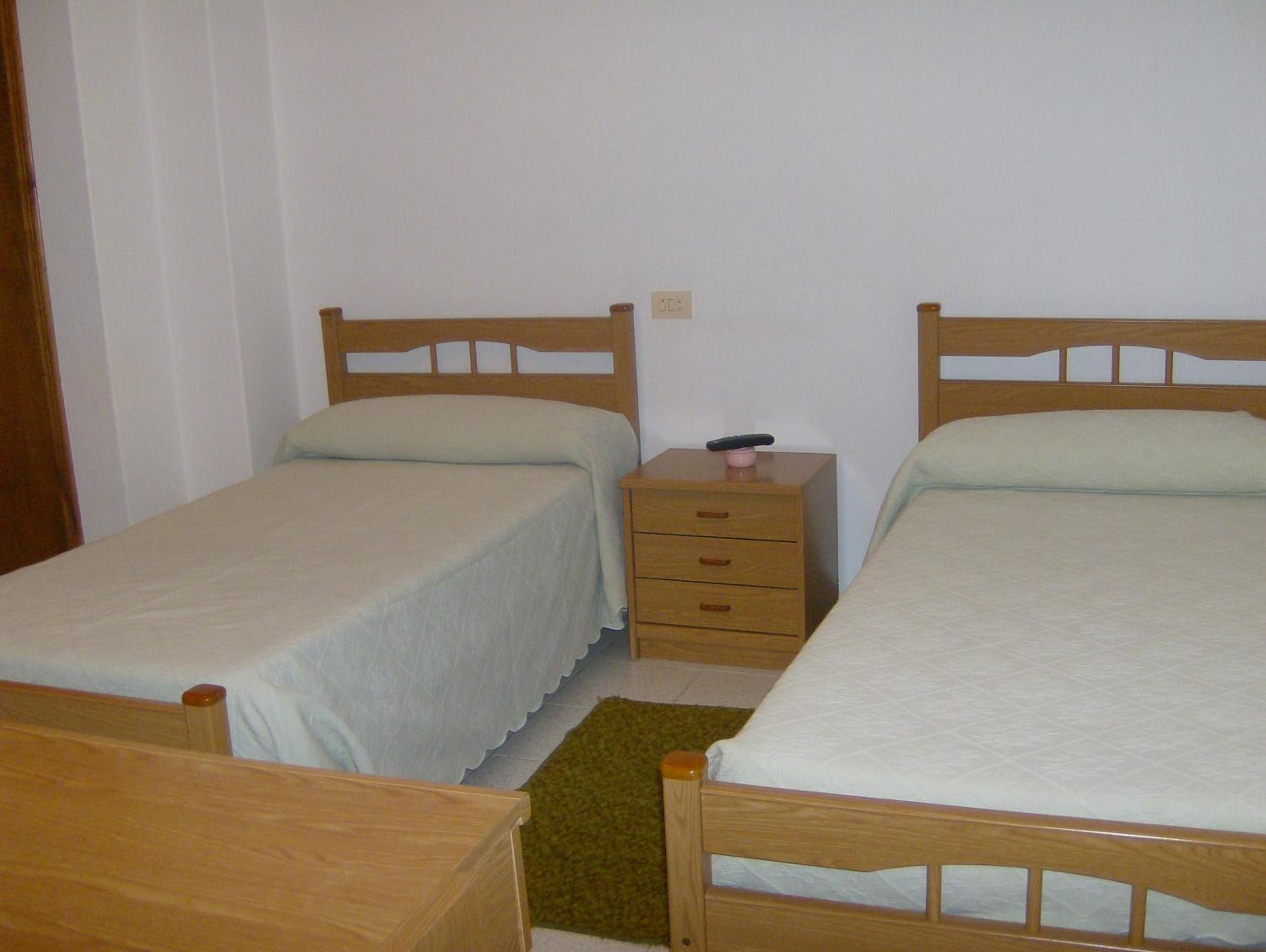 Budget Twin Room photo 2