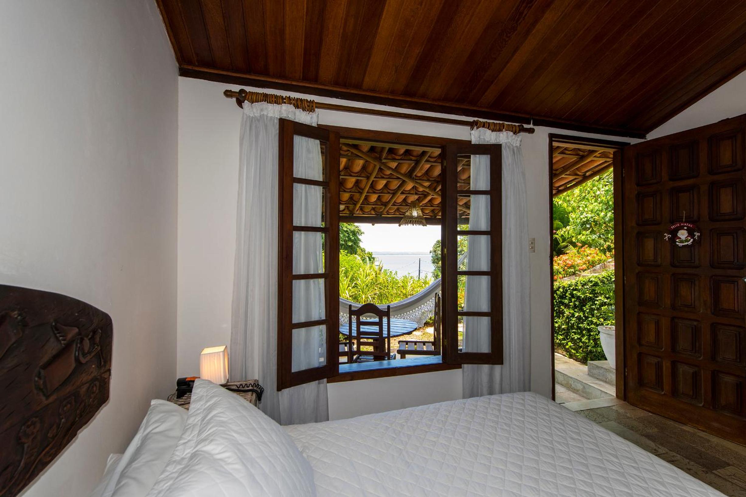 Bungalow with Balcony and Garden View - Photo 7