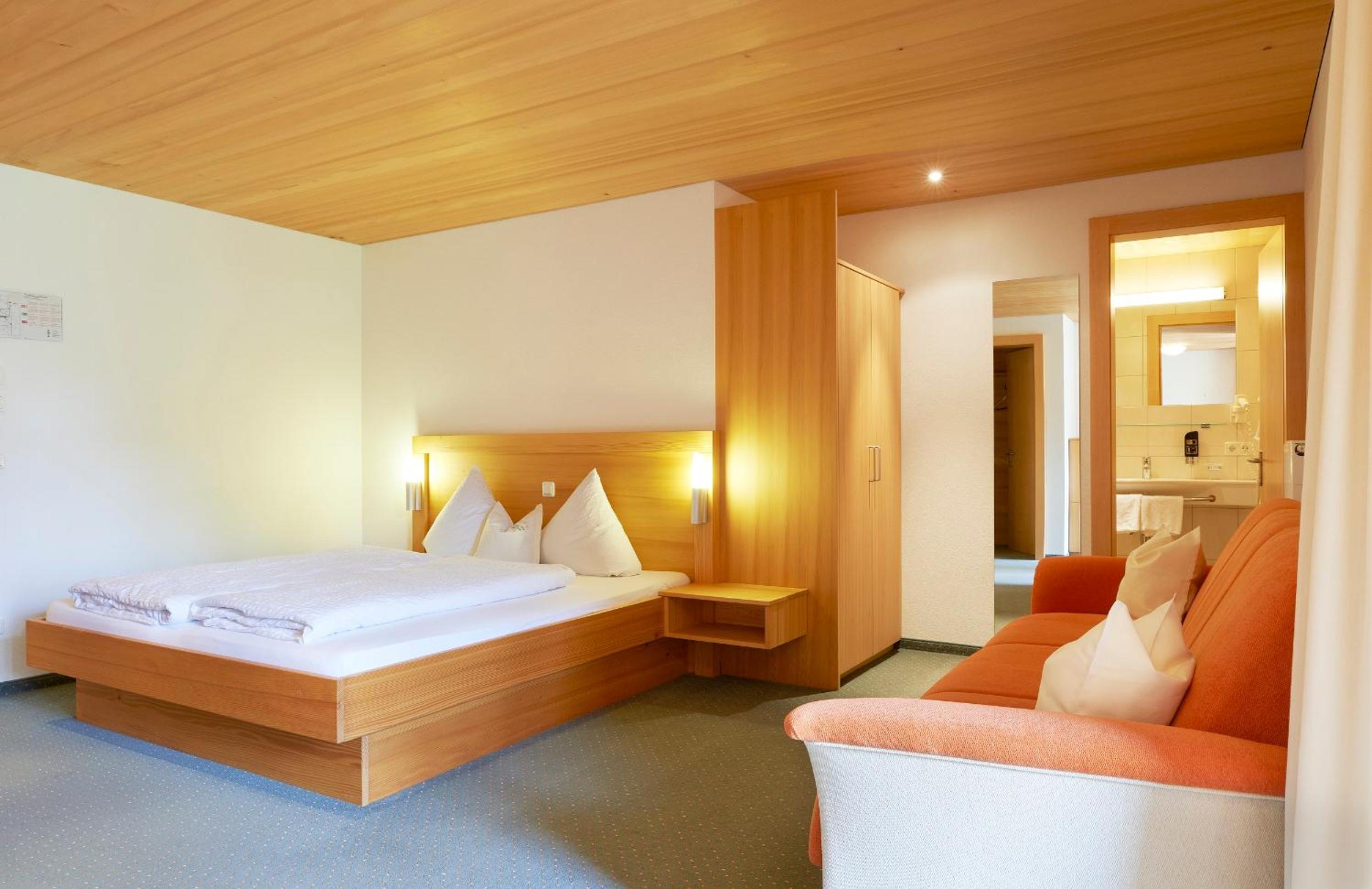 Double Room with Balcony photo 1