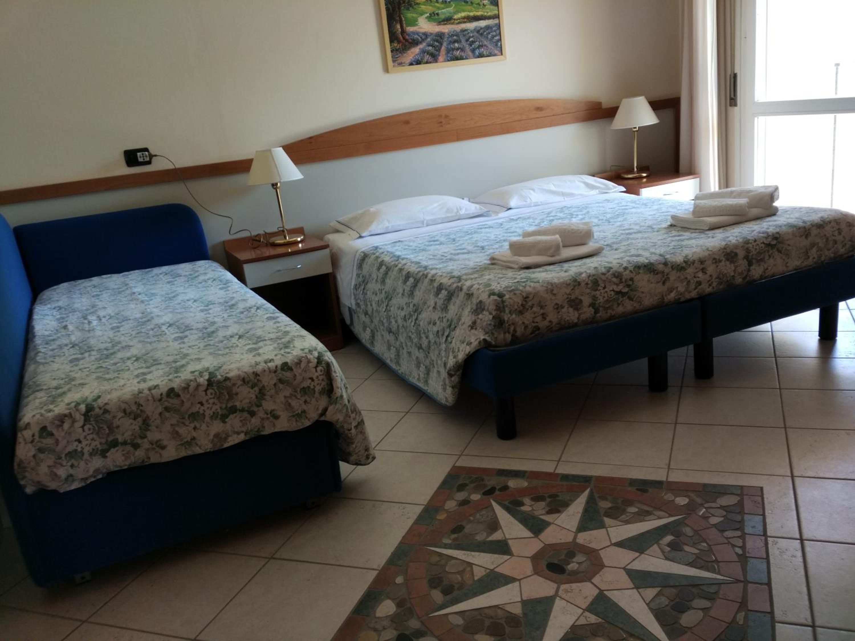 Two Connecting Rooms - Annex