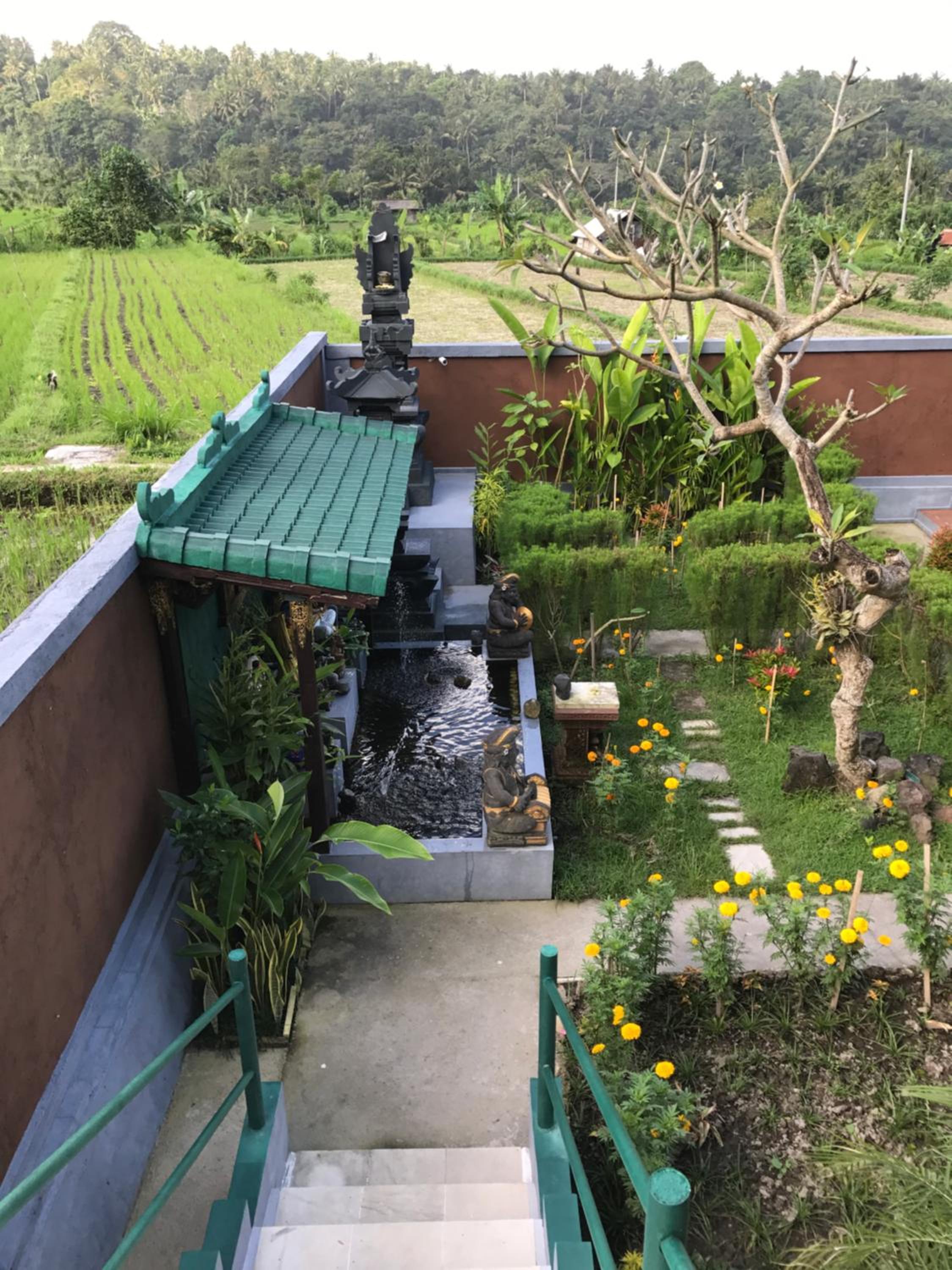 Queen Room with Garden View - Photo 19