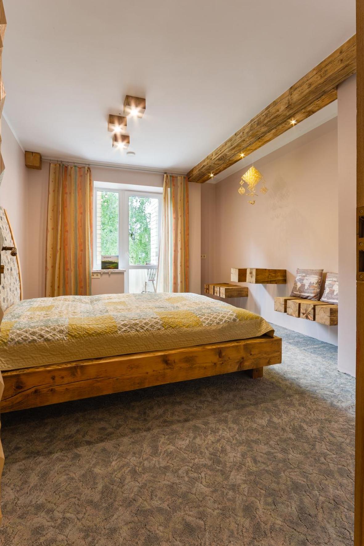 Double Room with Balcony - Photo 14