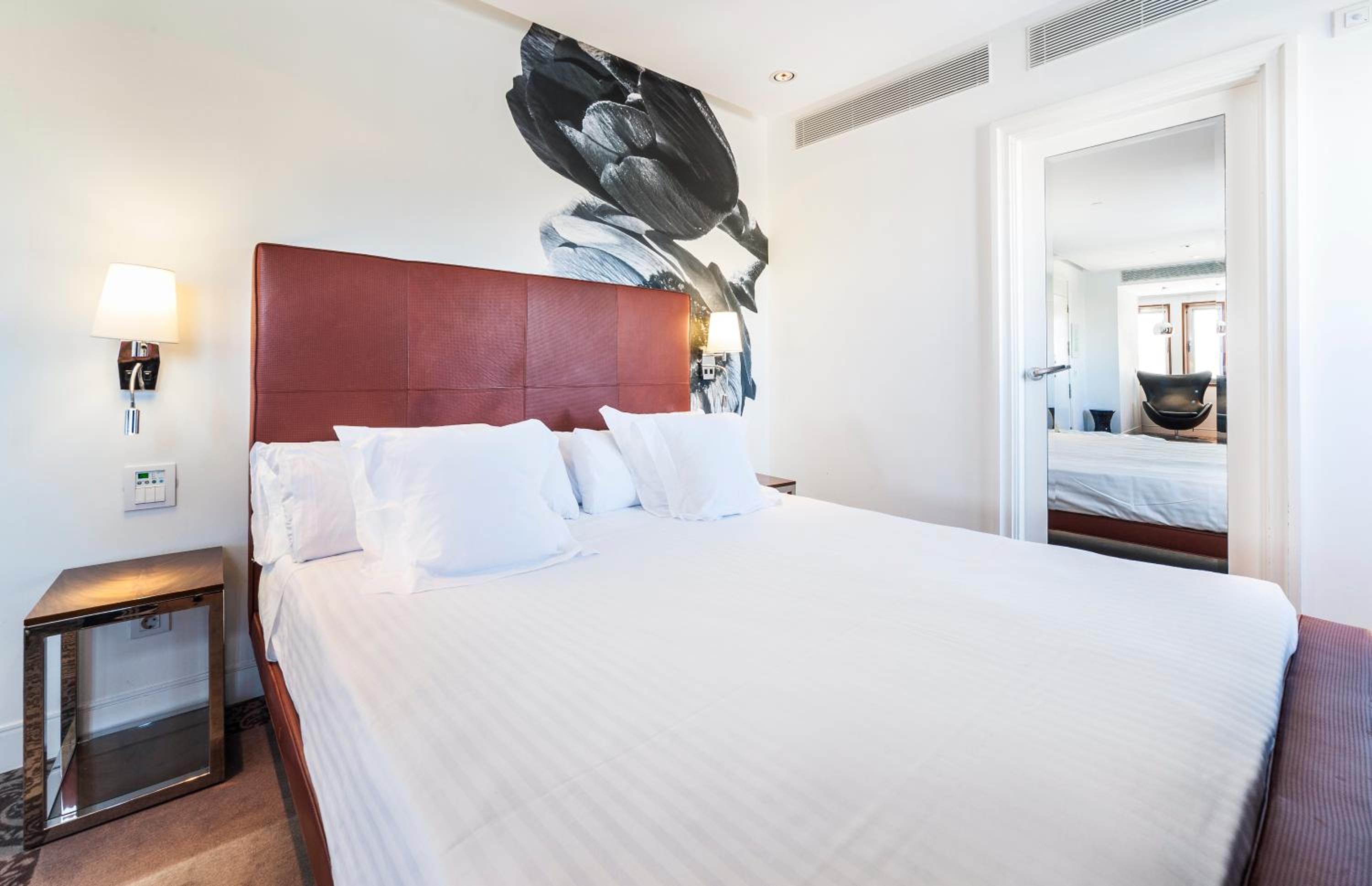 Habitación Doble Superior (2 Adultos + 1 Niño)