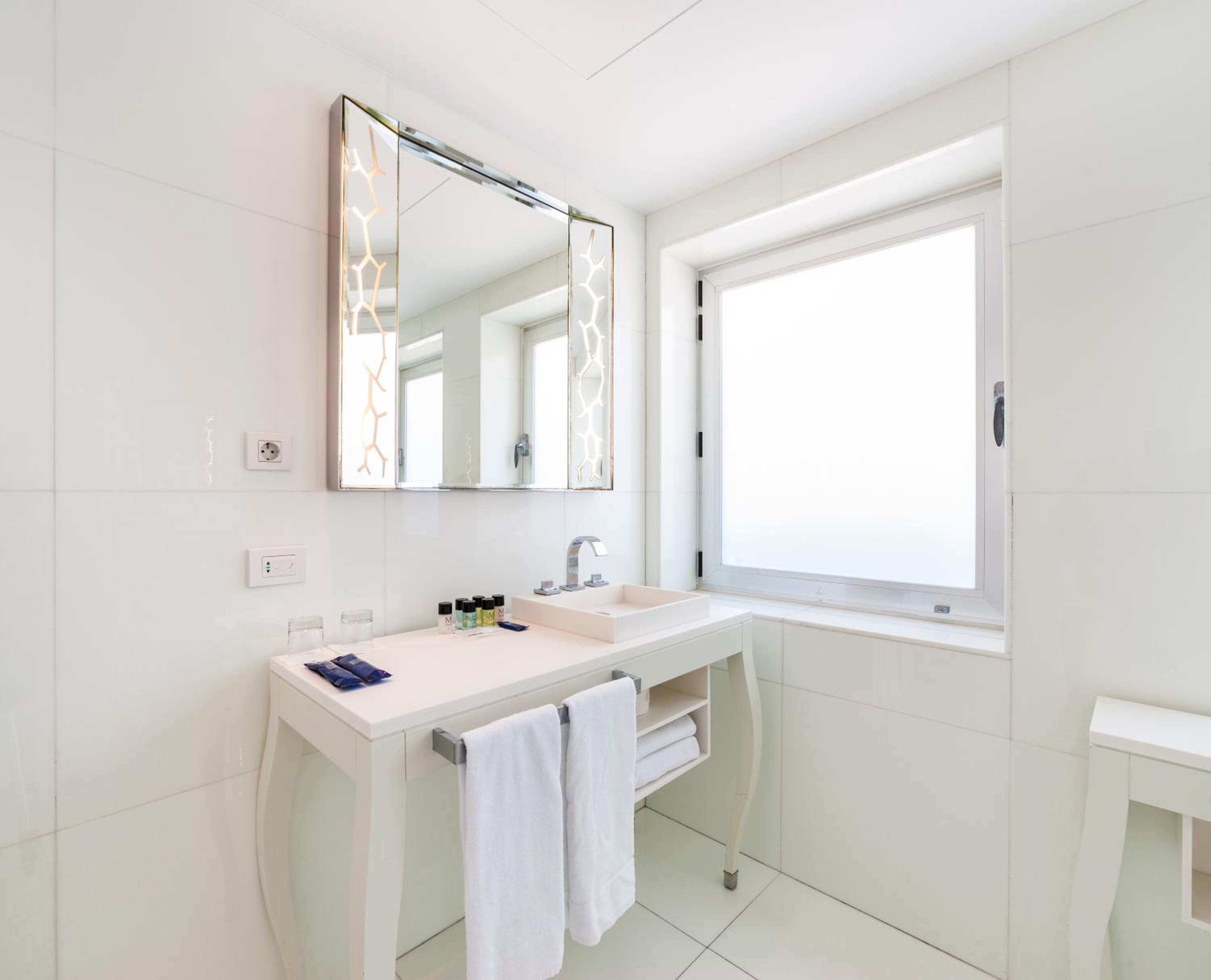 Habitación Doble Superior (1-2 Adultos)
