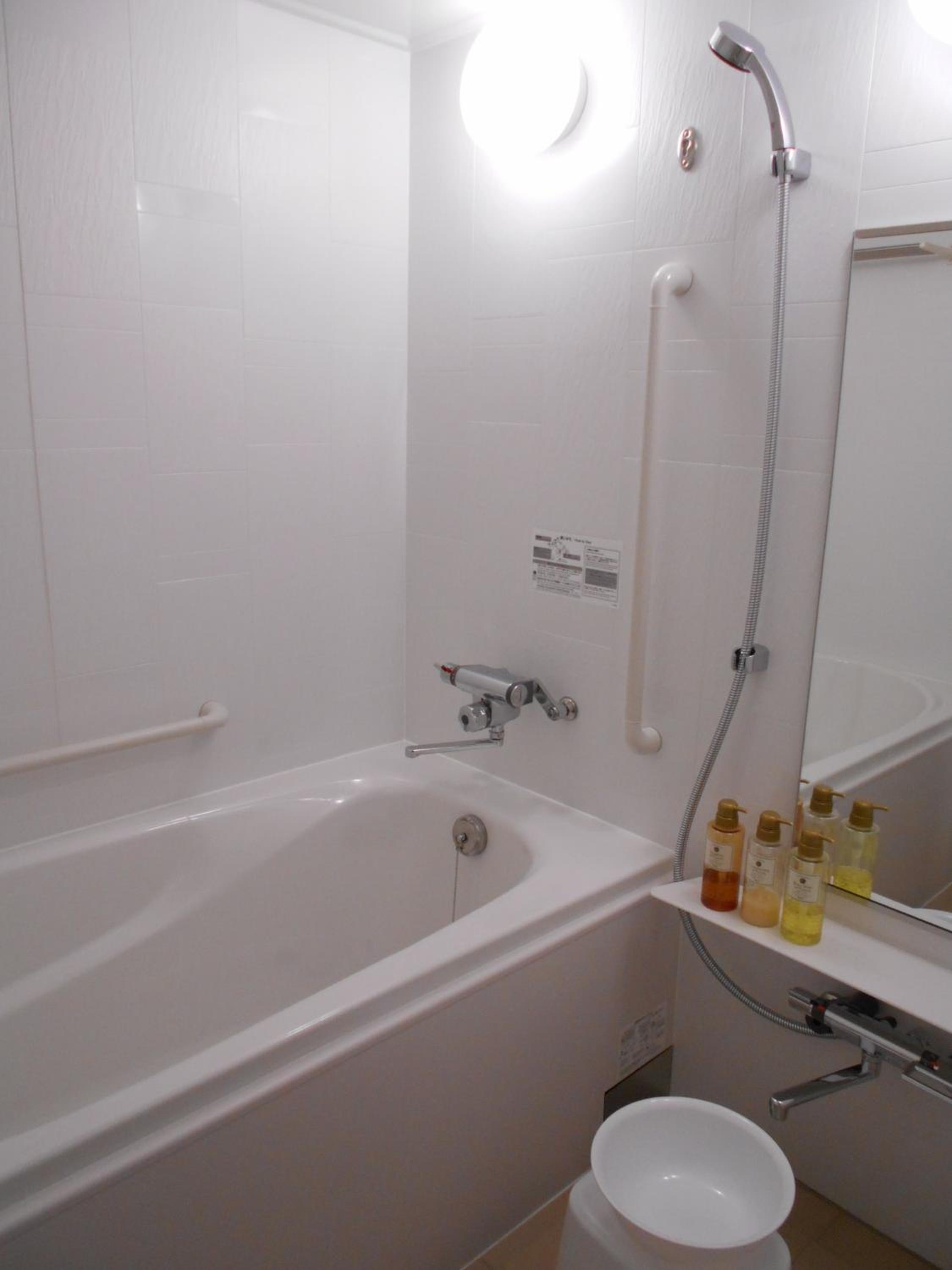 Standard Twin Room - Non-Smoking photo 3