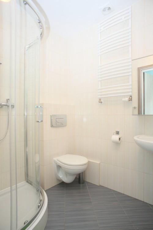 Standard Triple Room - Photo 4