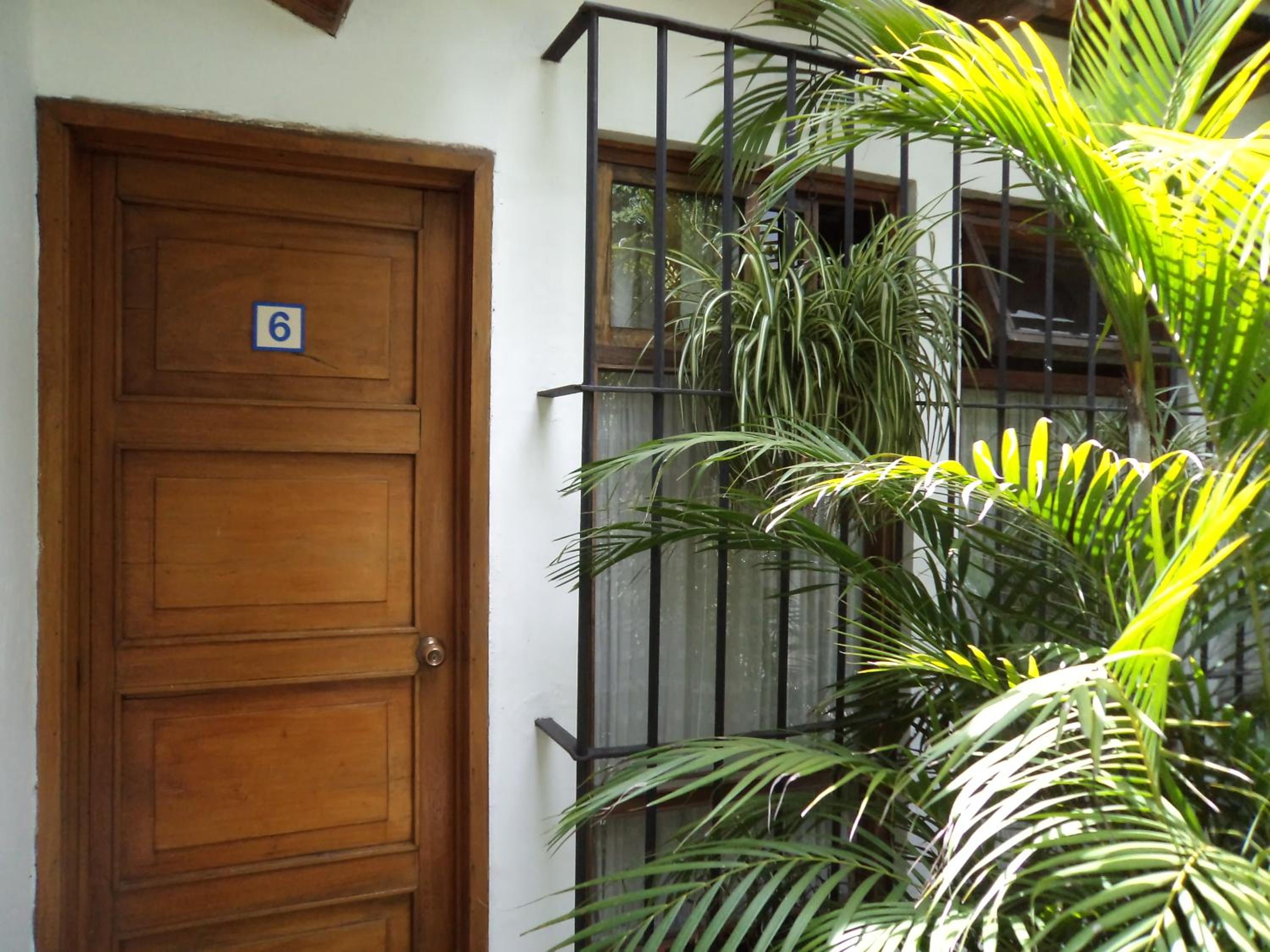 Double Room - Photo 5