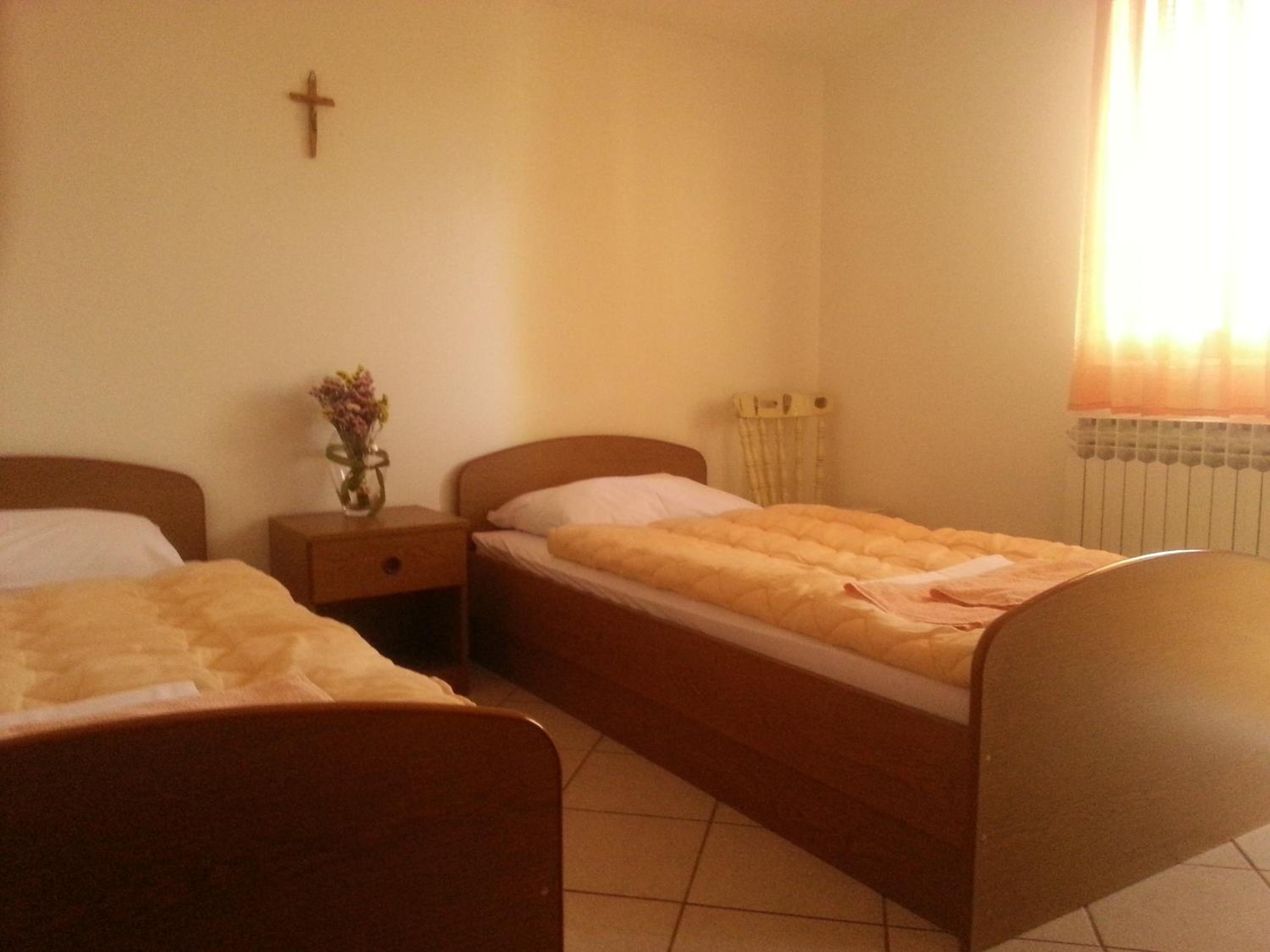 Deluxe Twin Room photo 2