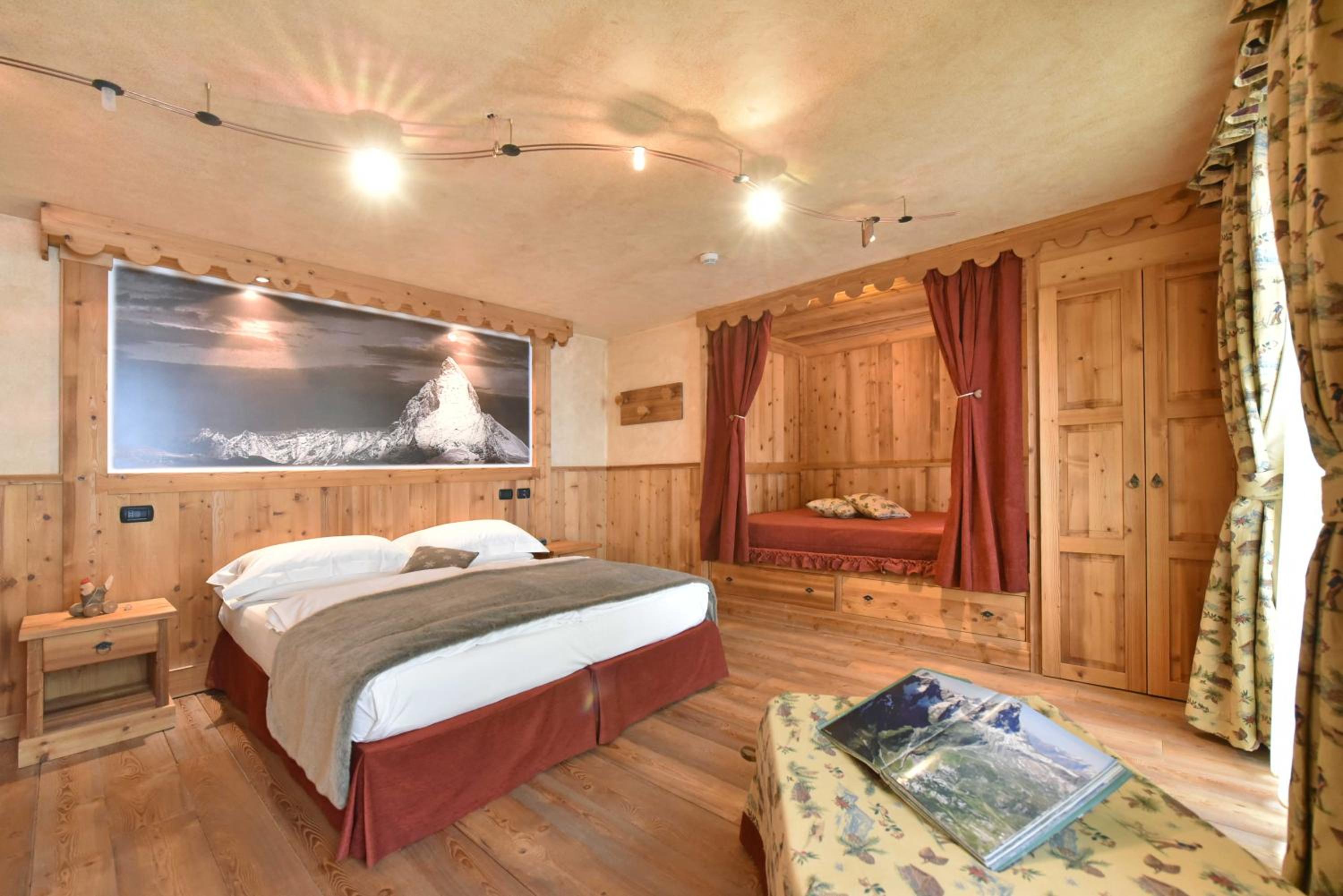 Superior Triple Room photo 1