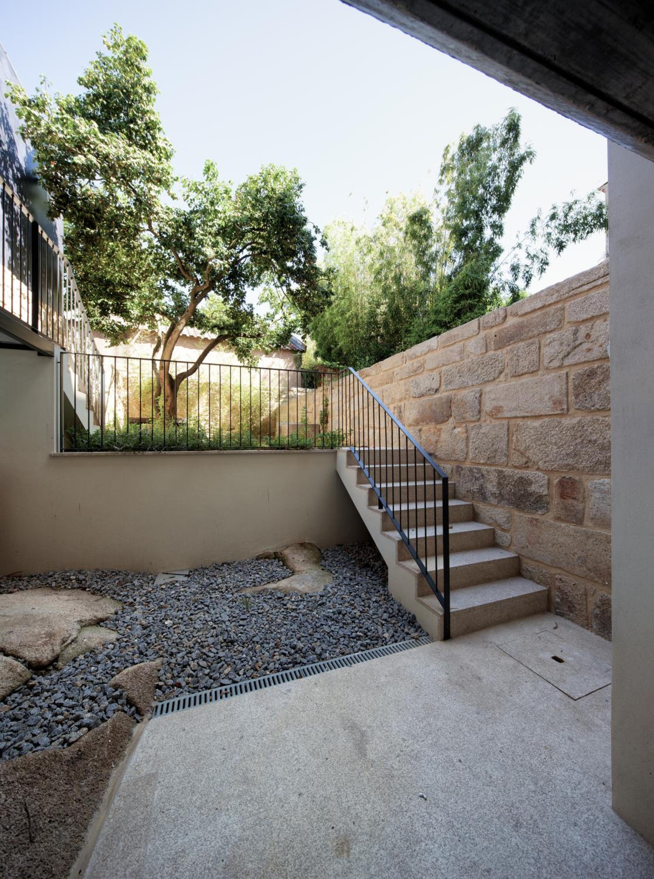 Apartment with Garden View photo 3