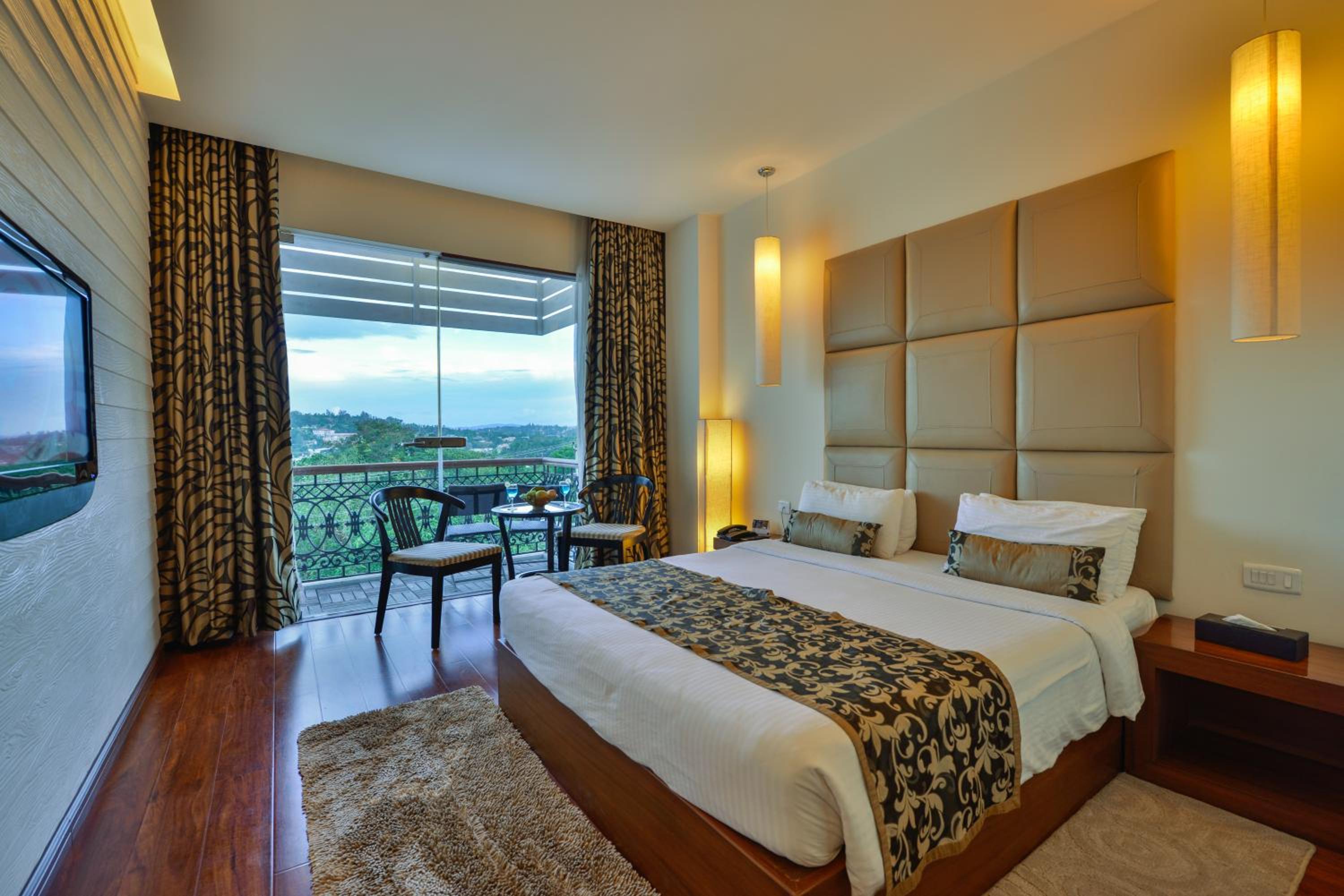 Executive Double Room - Photo 9