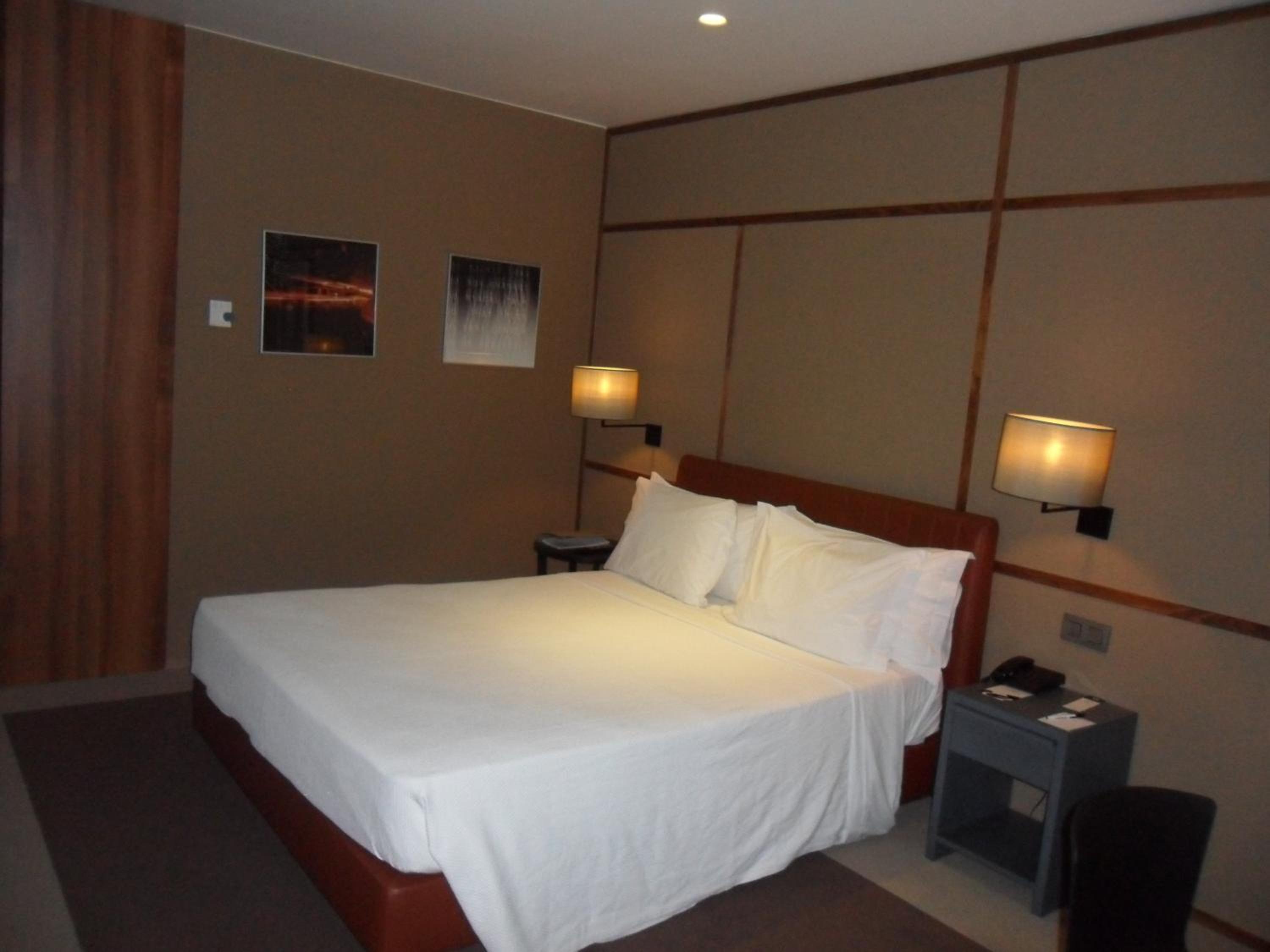 Double Room - Photo 2