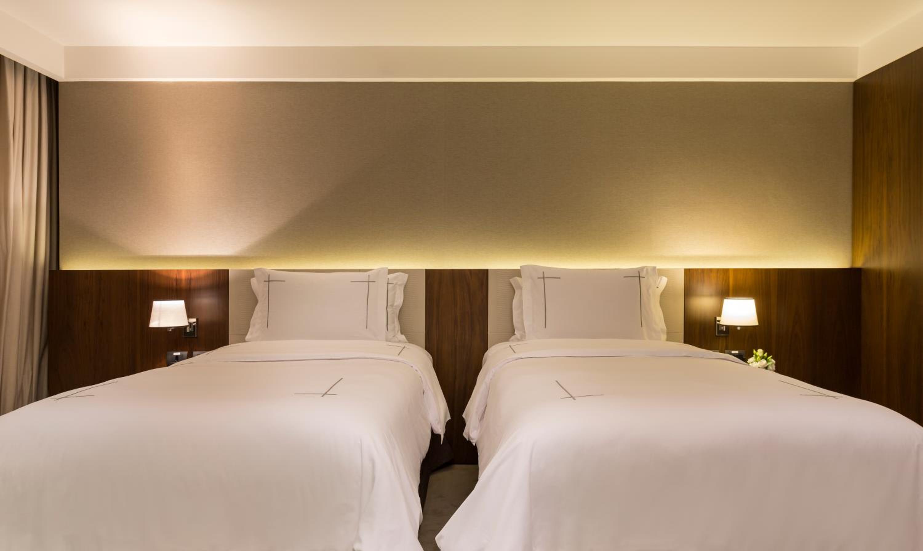 Deluxe Plus Twin Room - Photo 4