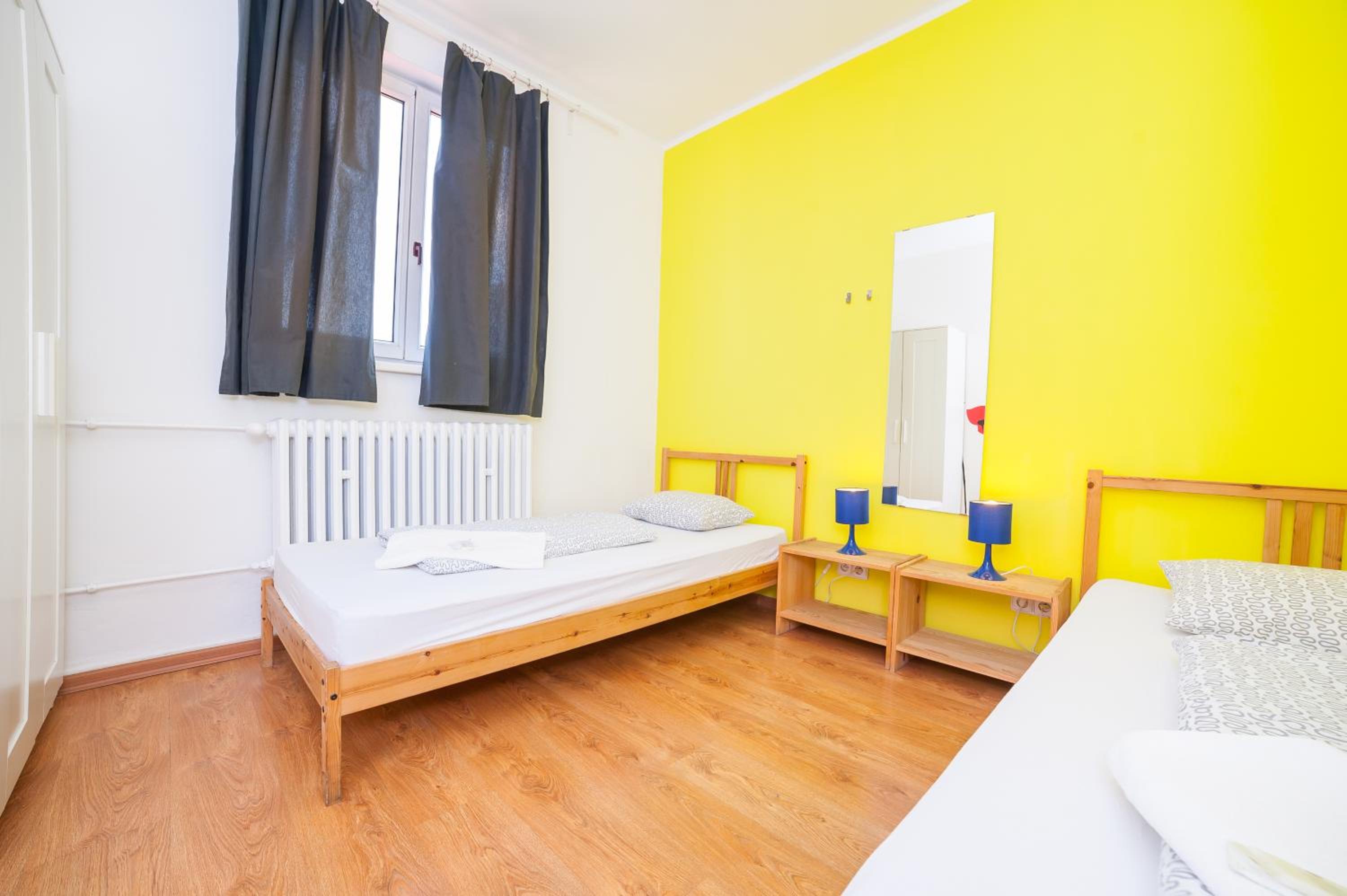 Two-Bedroom Apartment - Photo 2
