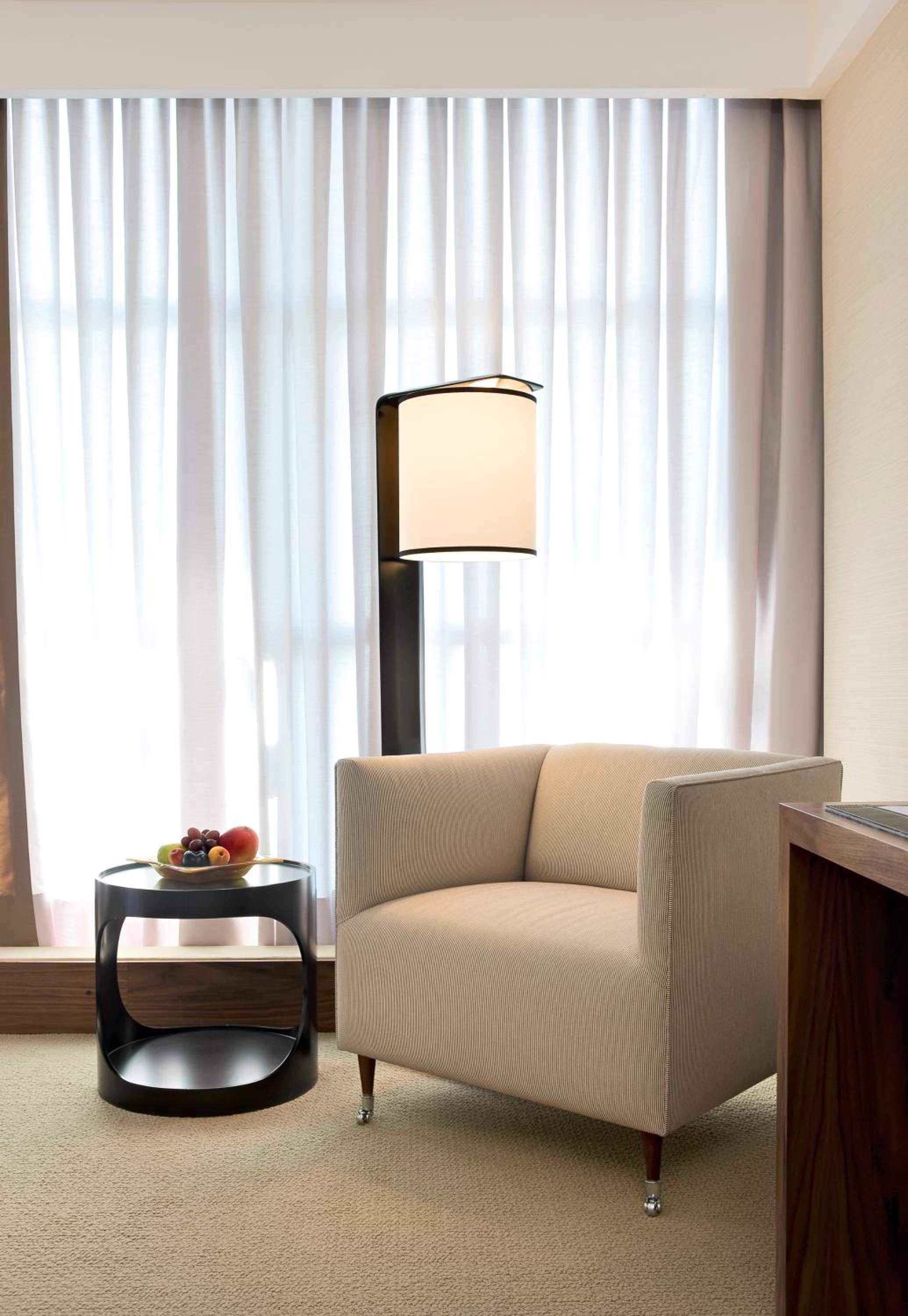 Deluxe Room - Photo 5