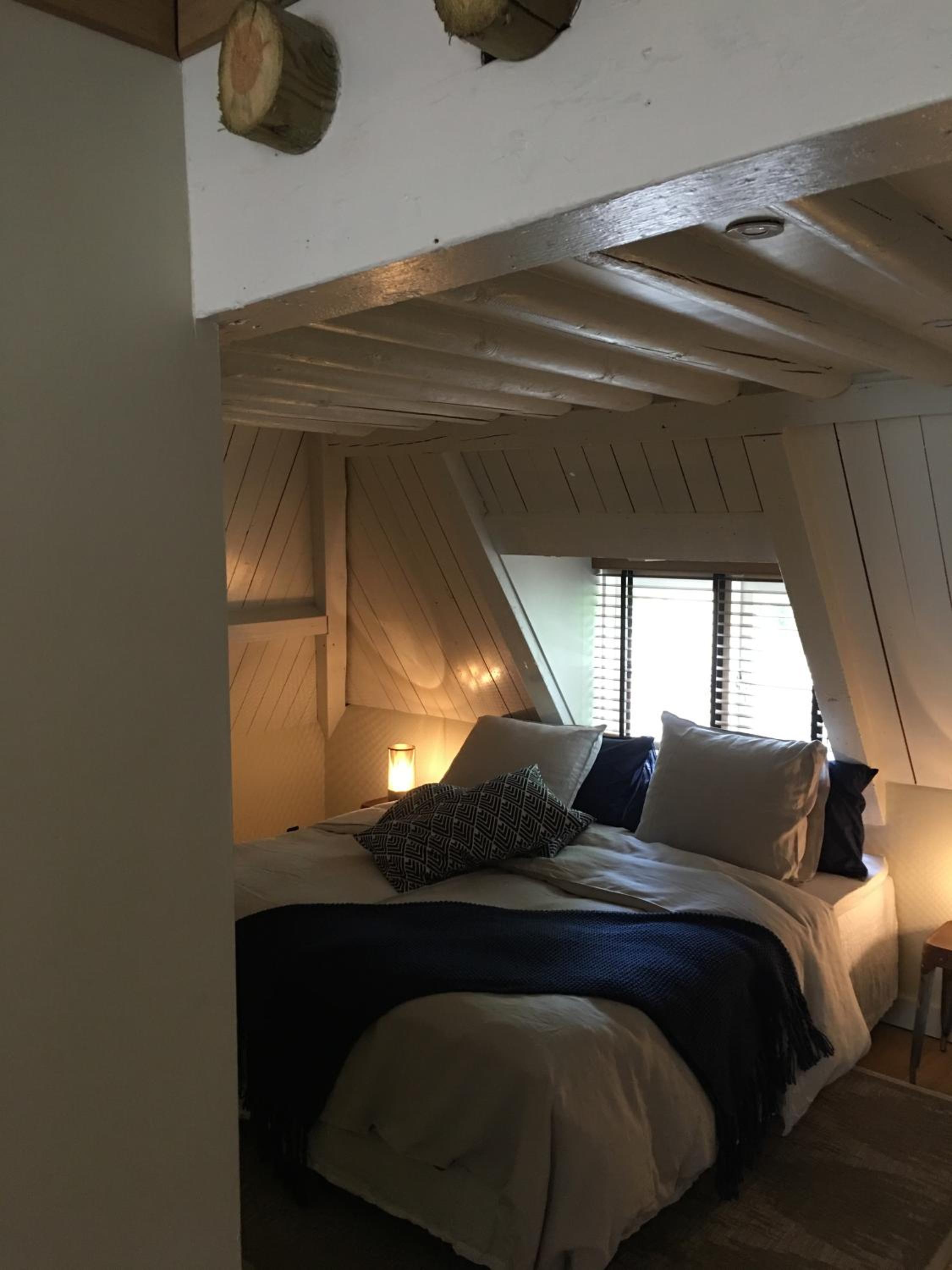 Studio Apartment - Photo 8