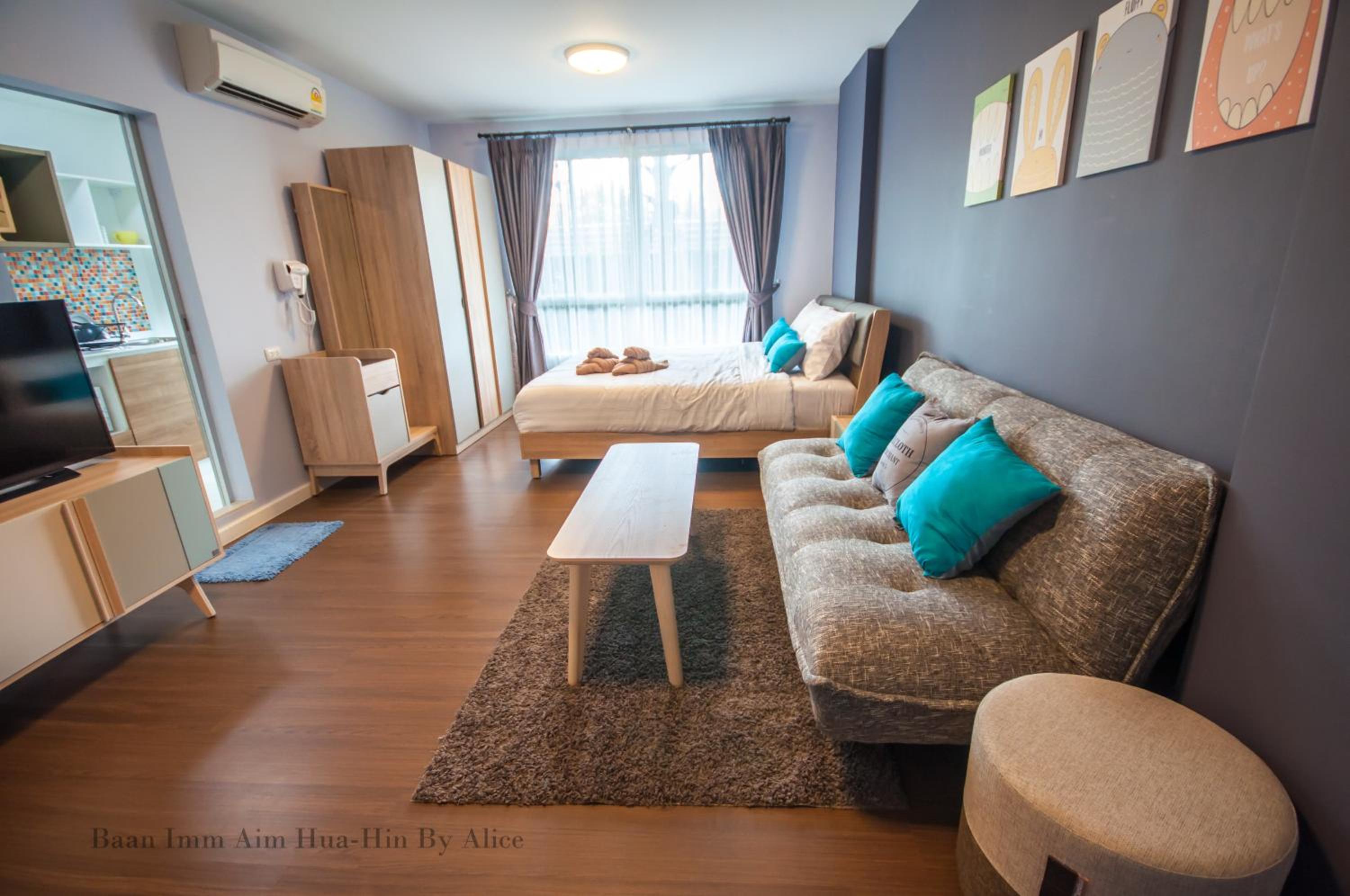 Apartment with Garden View - Photo 31